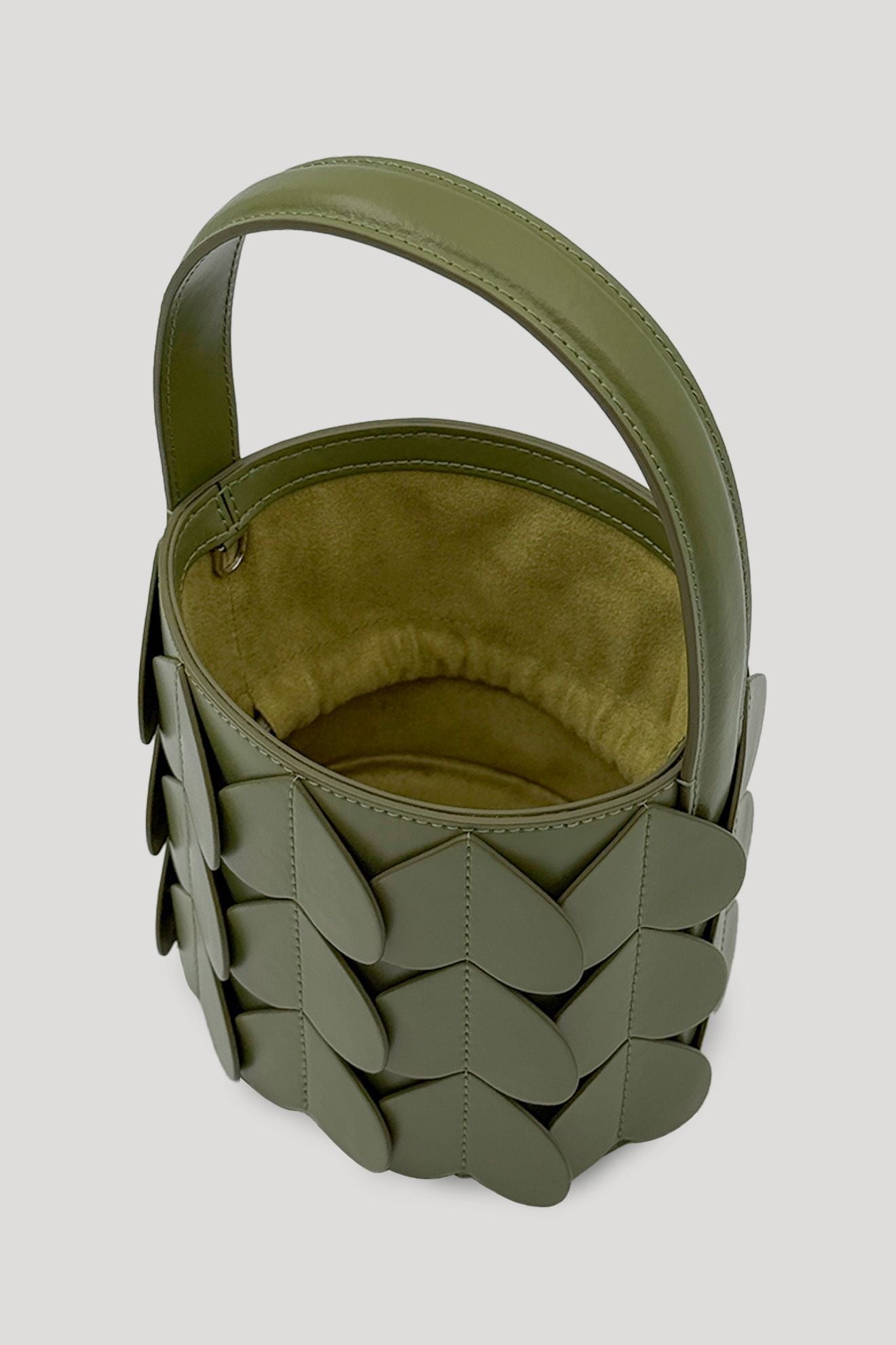 WHIRLPOOL Bucket Bag in Olive