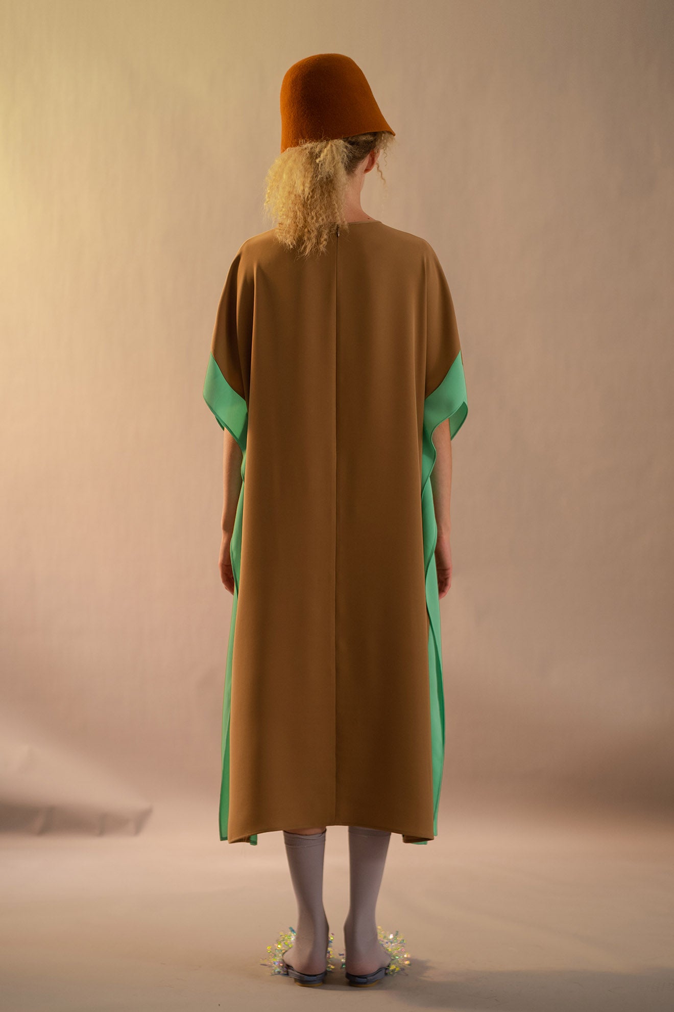 BARNACLE Dress in Tan Brown/Fern Green
