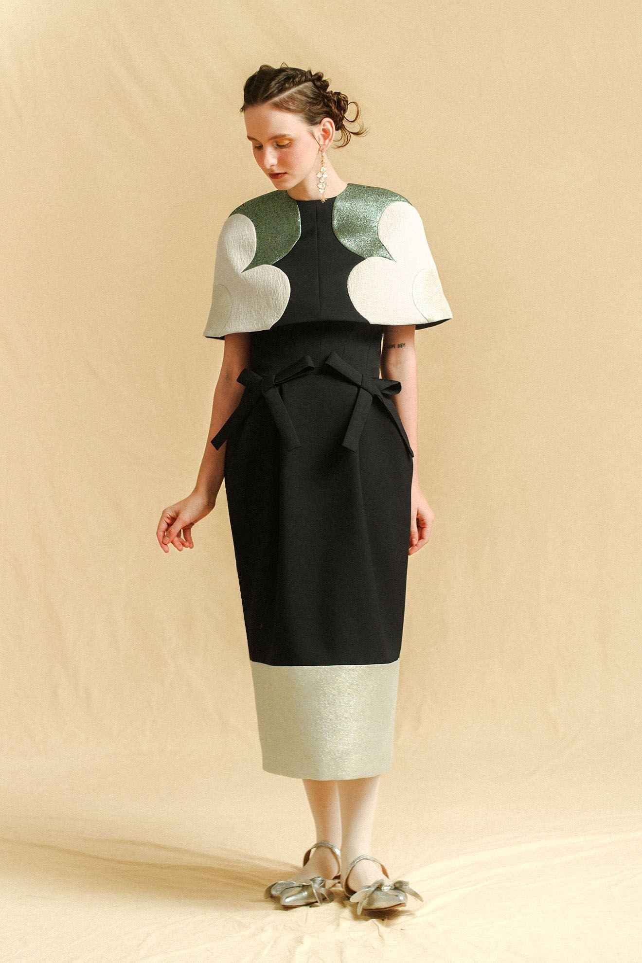 IVRESSE Cape in Dark Blue