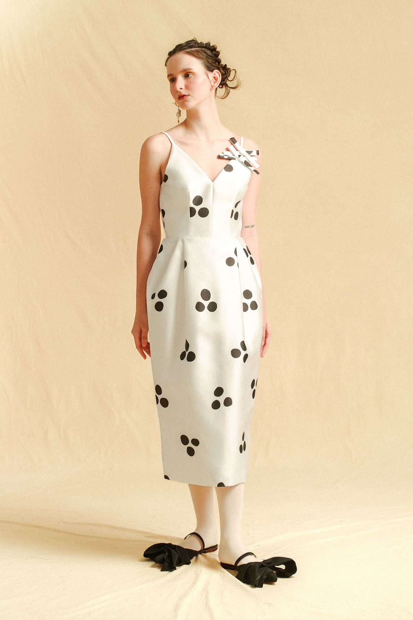 POINTES Dress in Black Polkadots