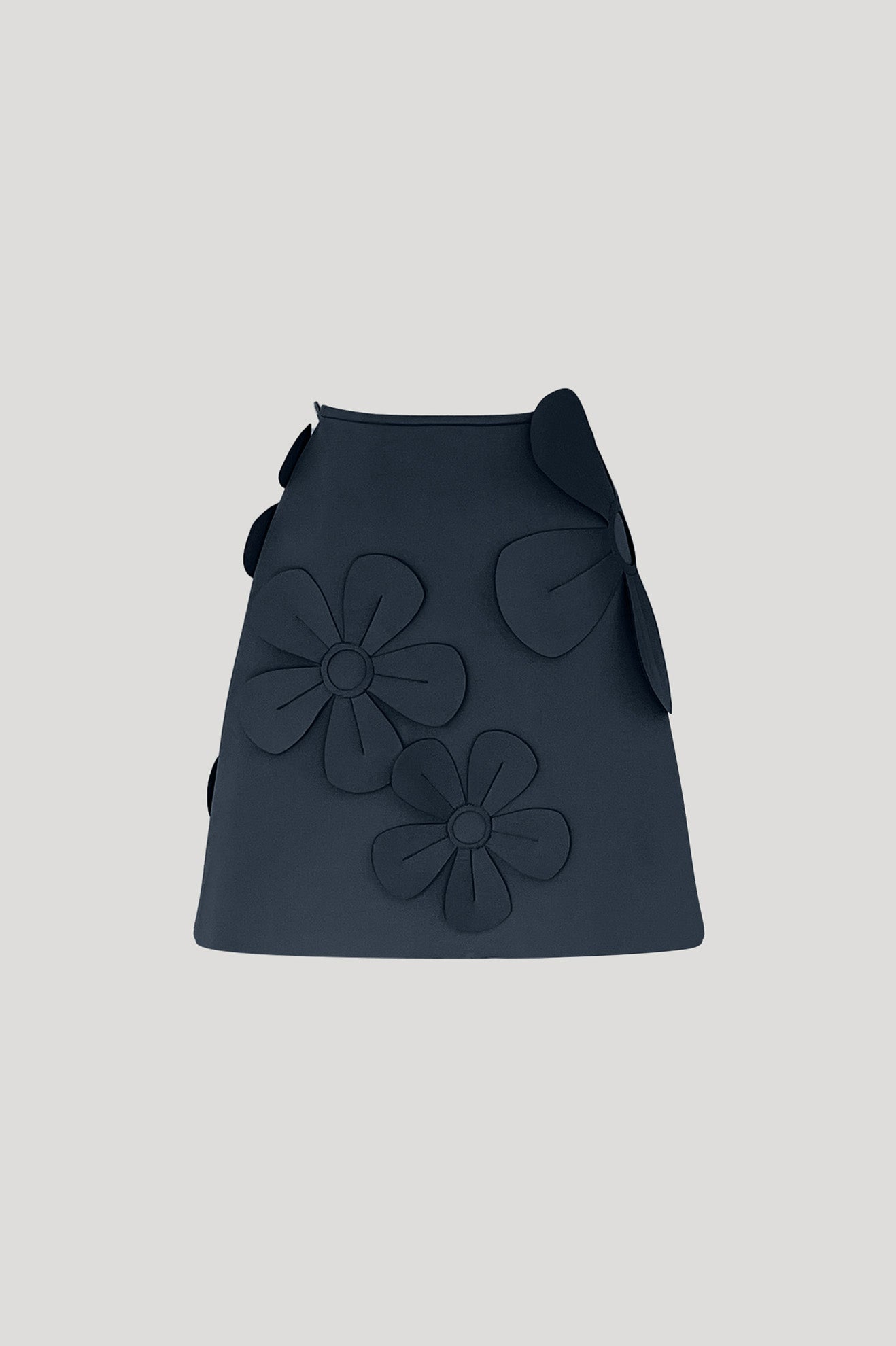 READY TO WEAR