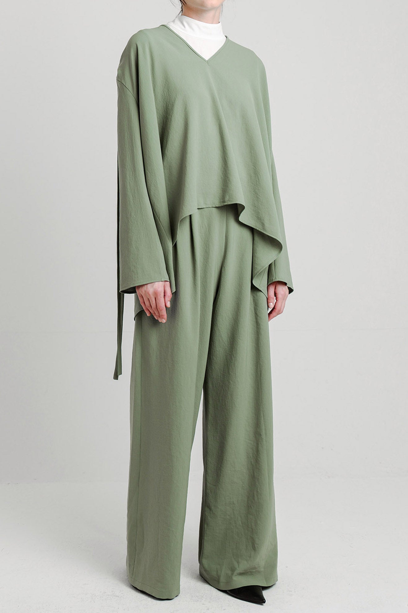 TROGON Pants in Flamingo Orange