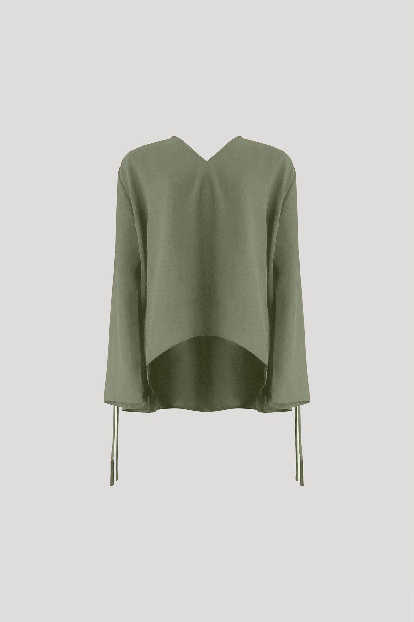 SNIPE Top in Bud Green