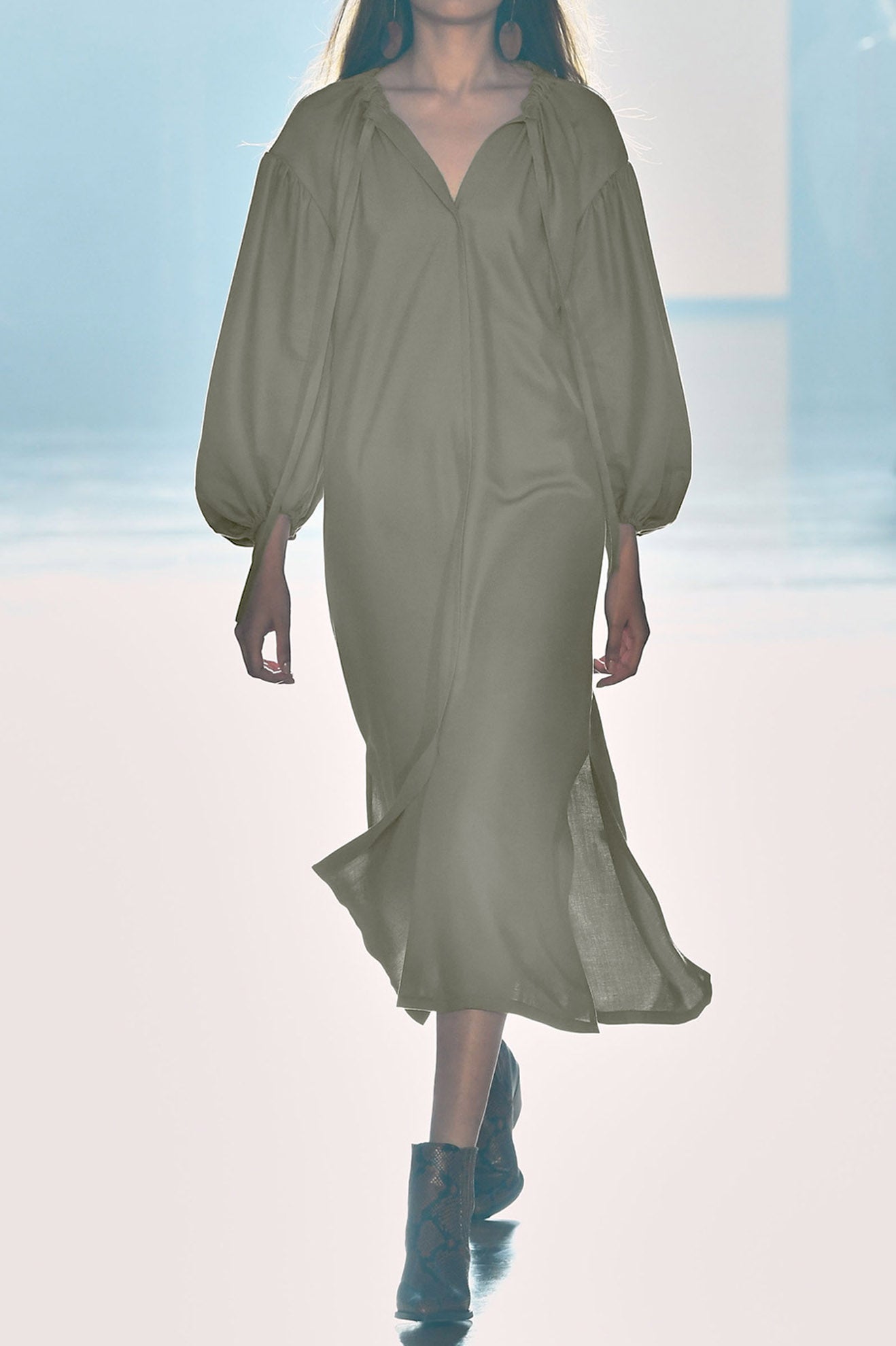 EVOLUTION Dress in Kelp Green