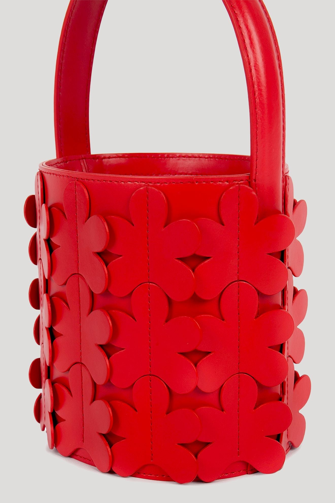 NUIT Bucket Bag in Sangria Red