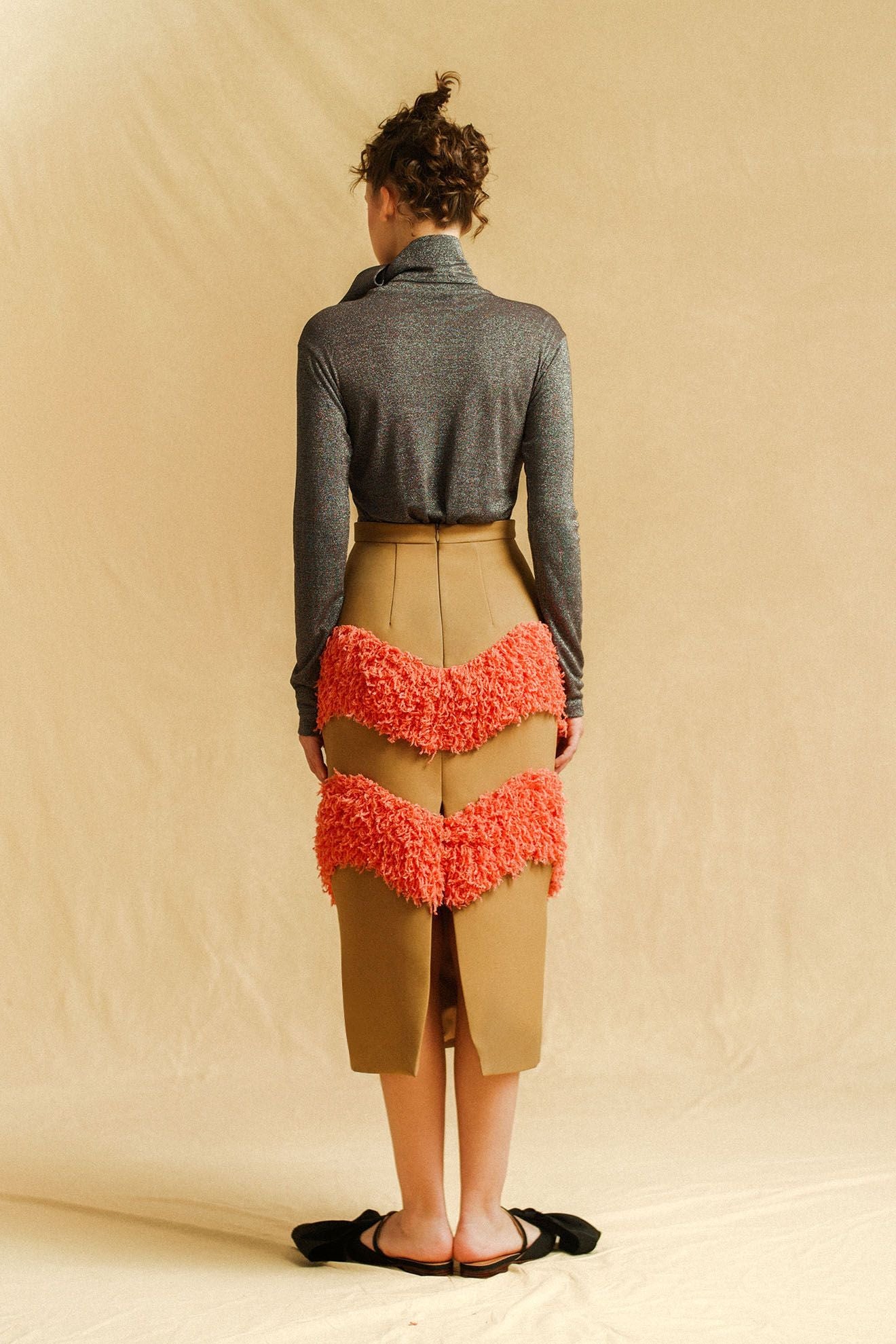 HIVER Top in Shadow Silver