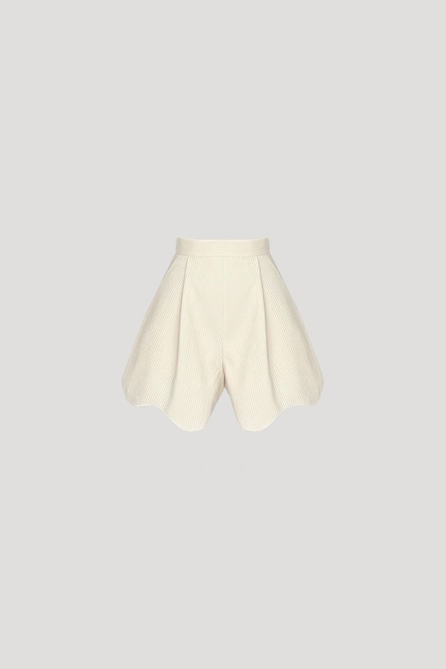 KAMO Short in Cream White
