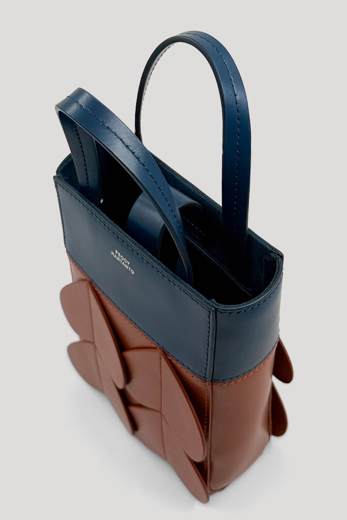 AXIL Mini Bag in Marine/Tan