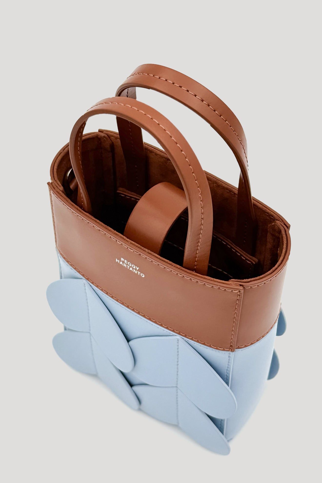 AXIL Mini Bag in Tan/Glacier