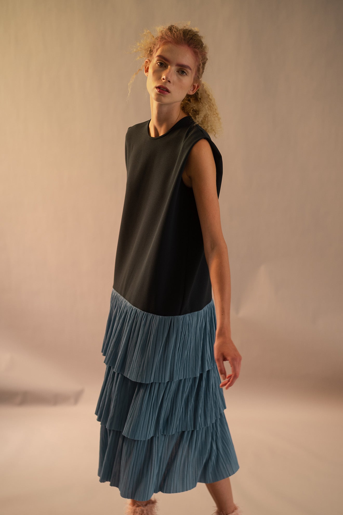 BLACKTIP Dress in Celtic Green/Turqoise Pleats