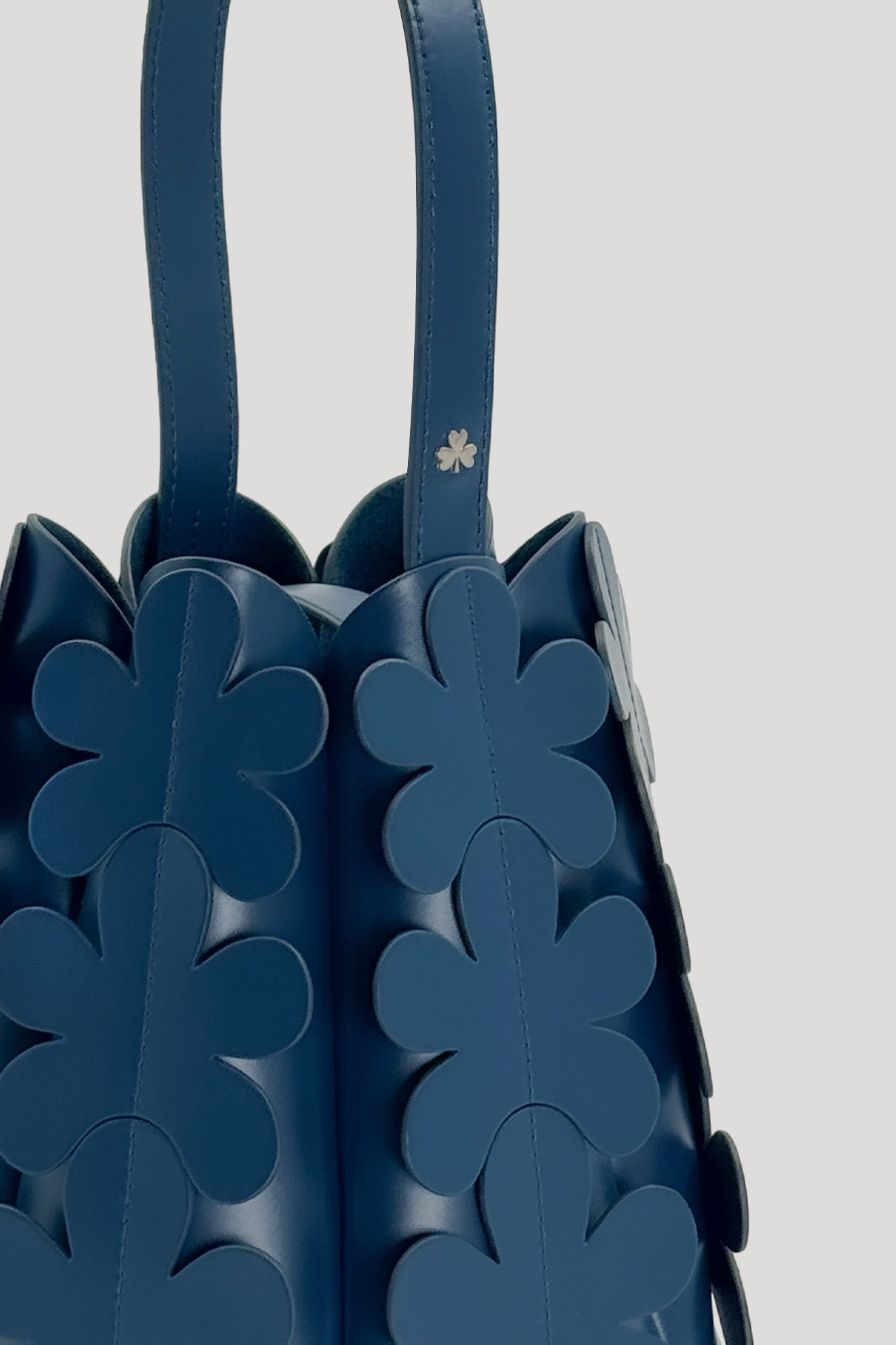 CUTICLE Classic Cone Bag in Marine