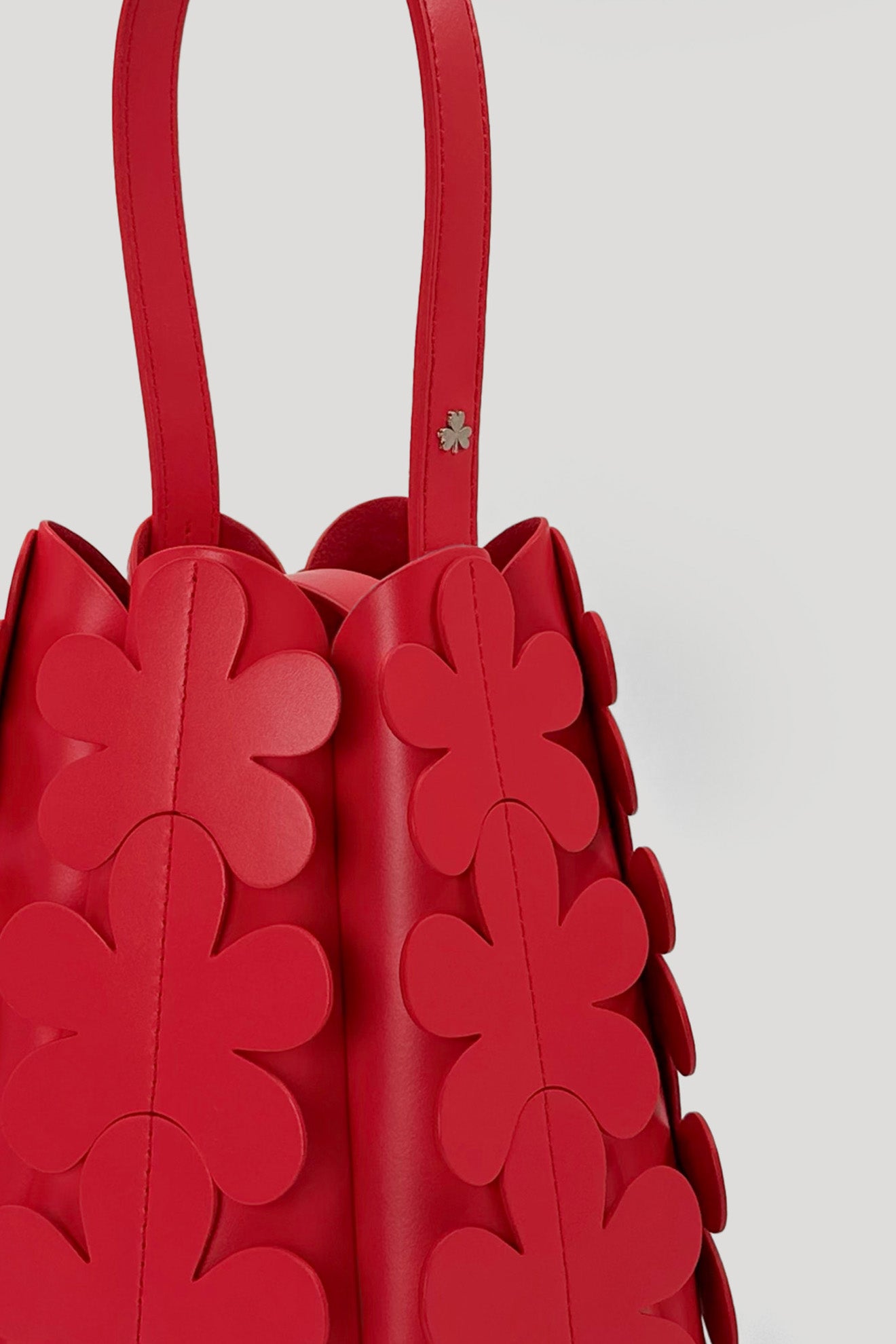 CUTICLE Classic Cone Bag in Scarlet