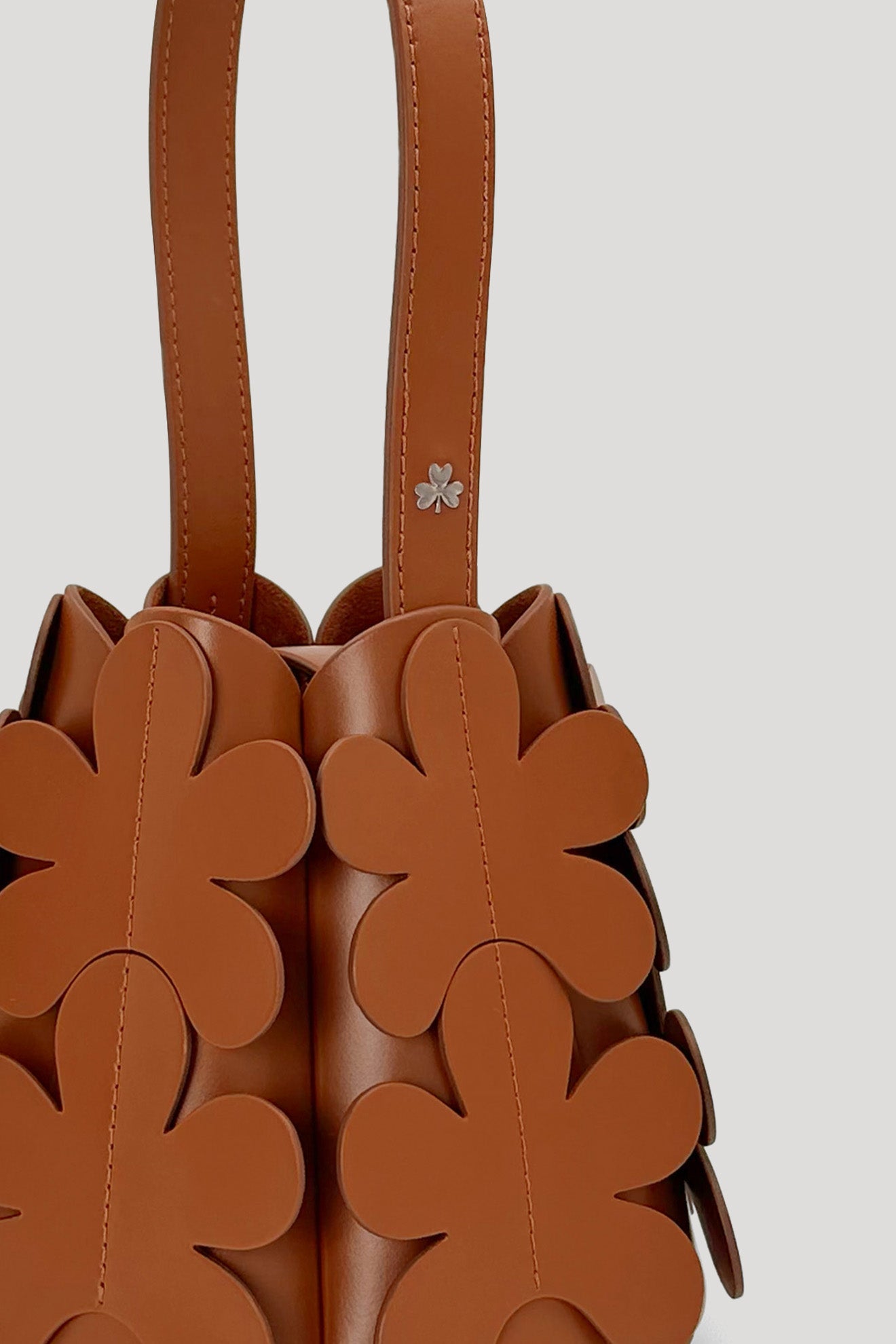 CUTICLE Petit Cone Bag in Tan
