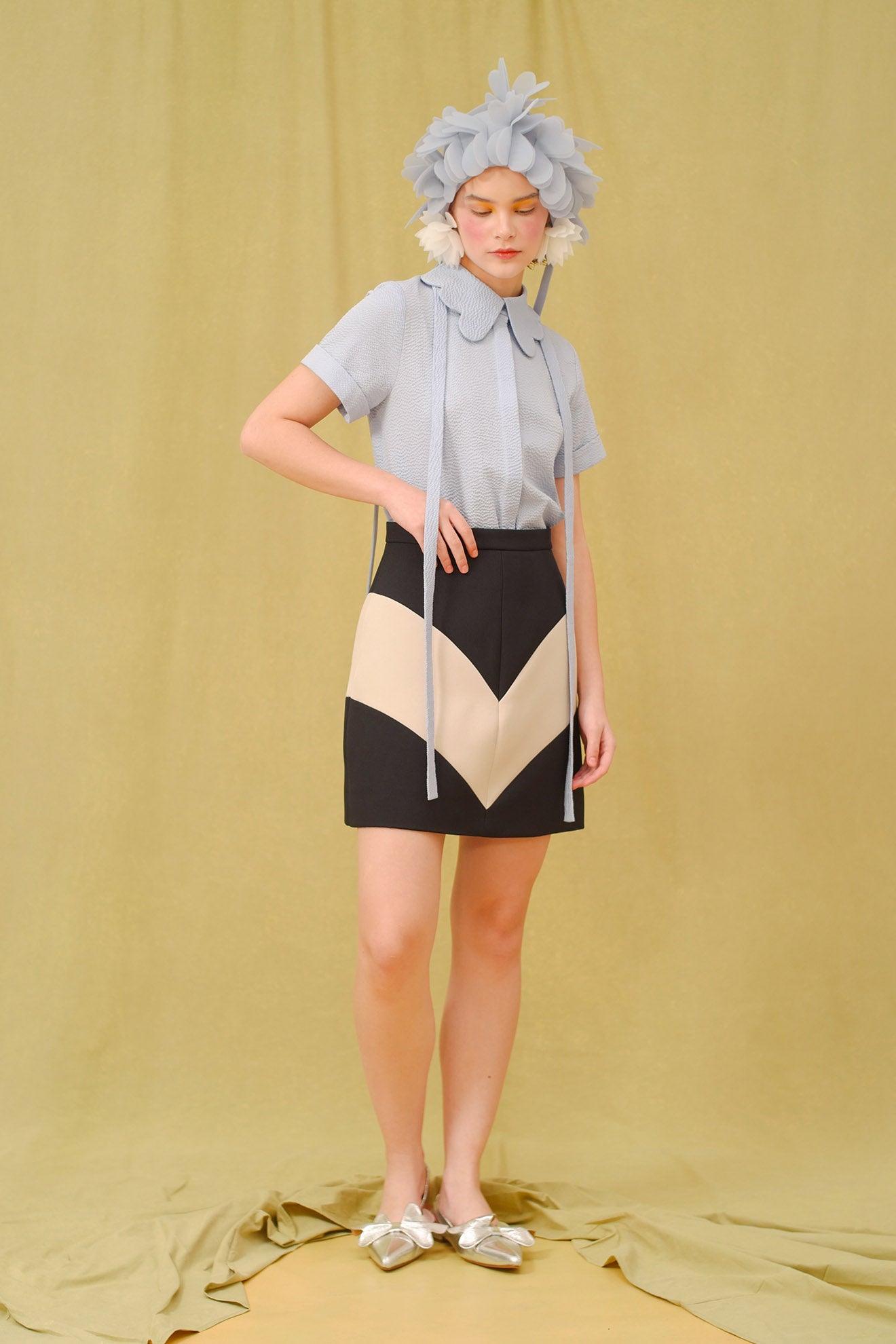 DARUMA Skirt in Dark Blue/Beige