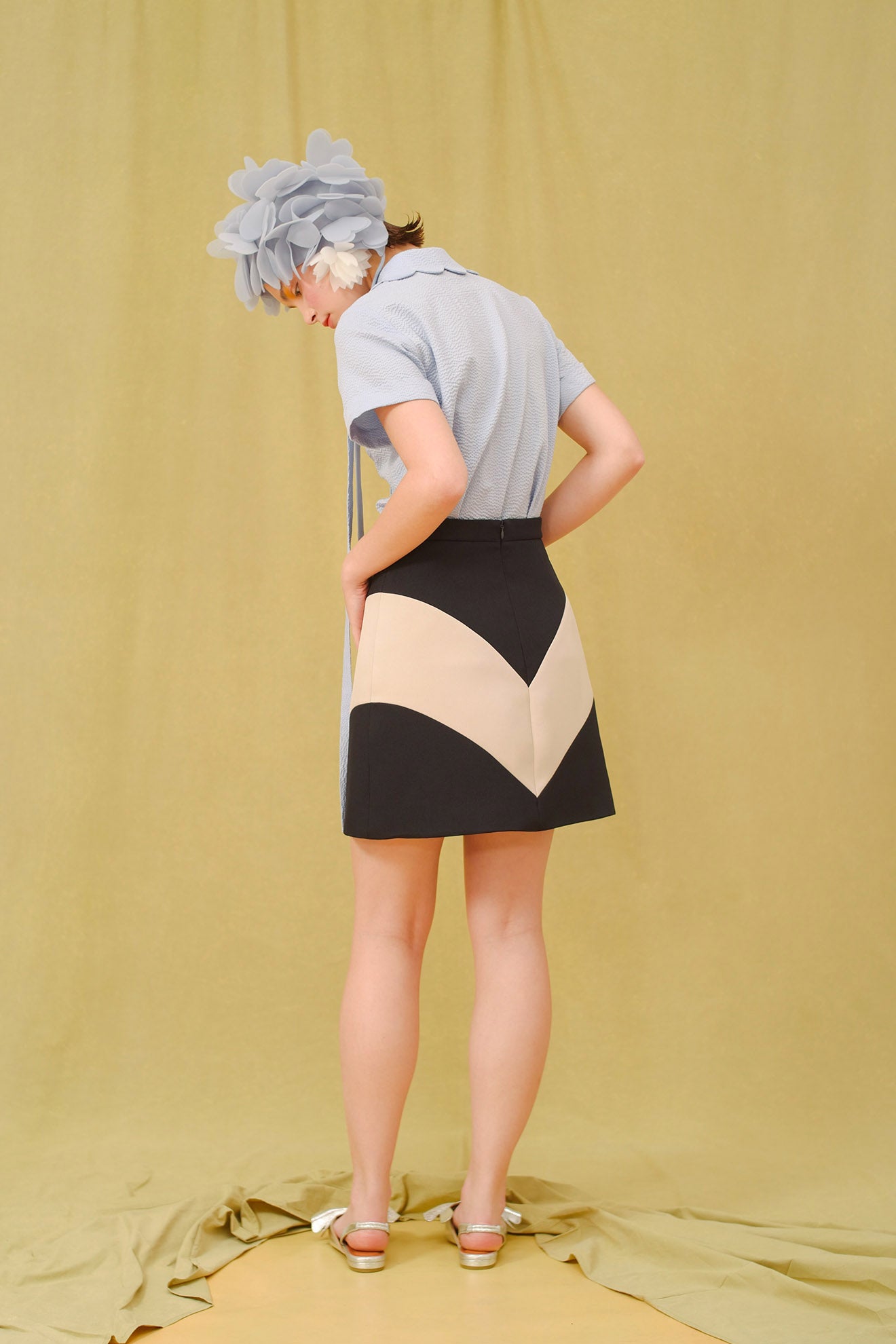 DARUMA Skirt in Dark Blue/Beige