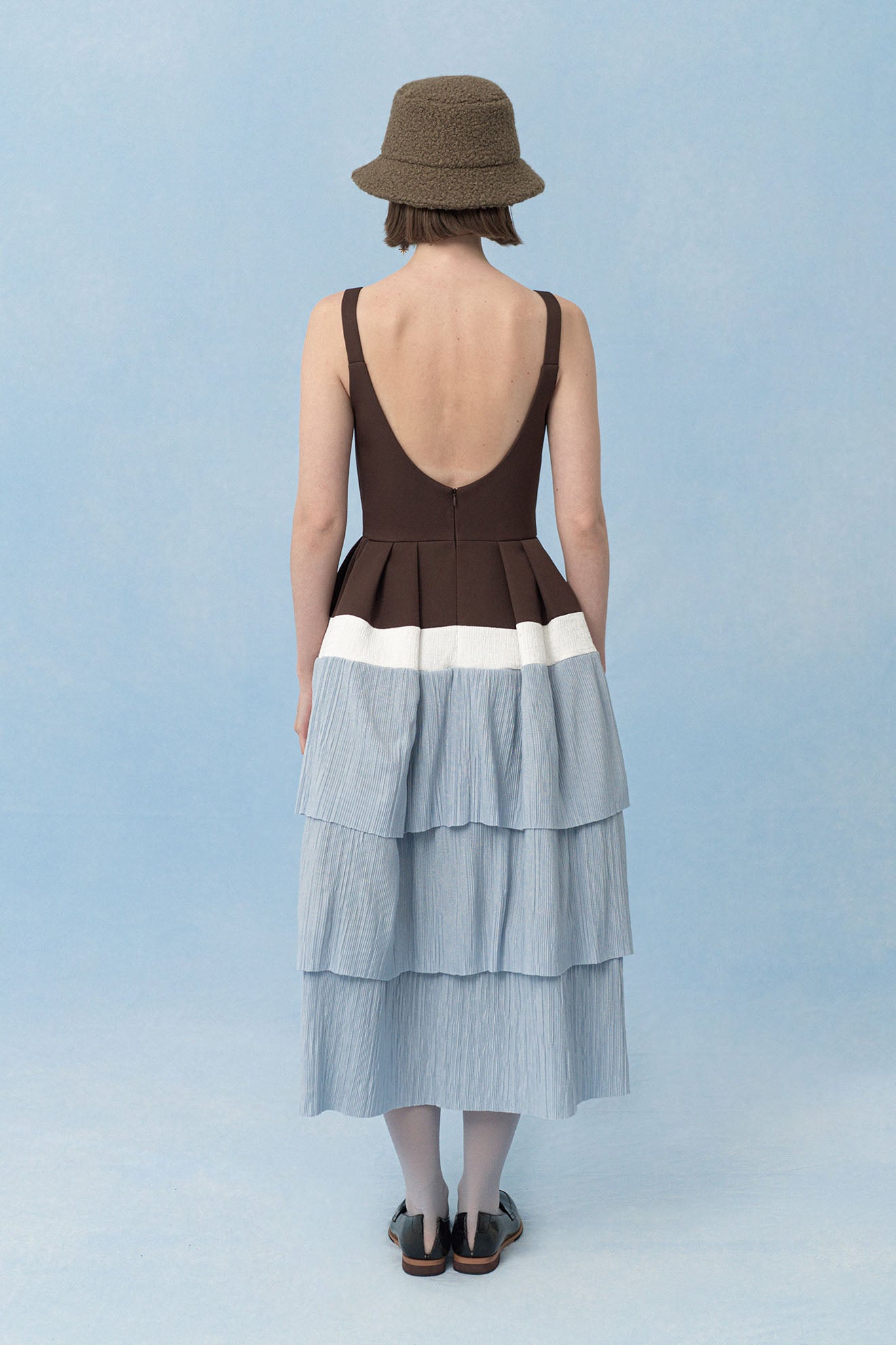 EPIPROCT Dress in Walnut Brown