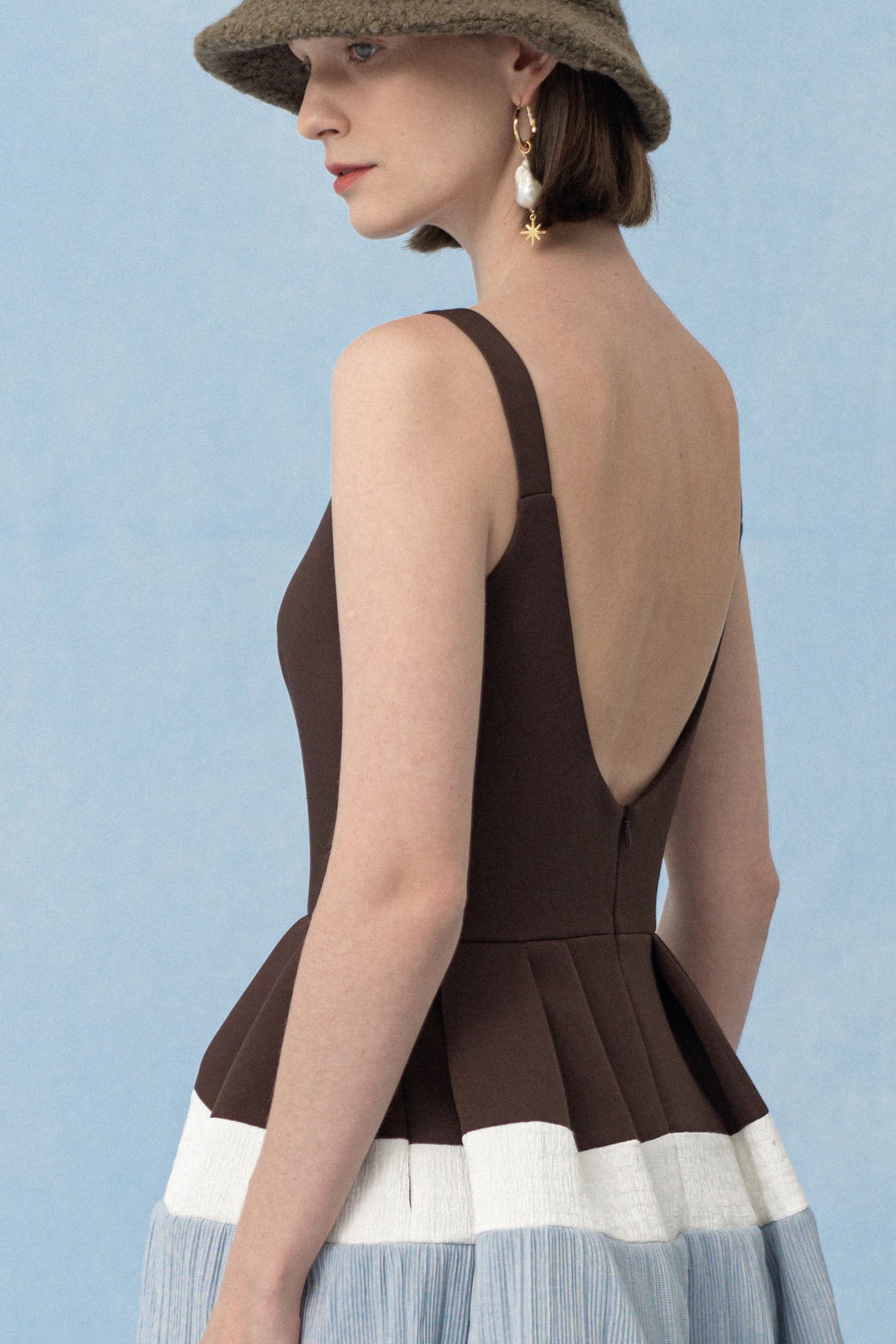 EPIPROCT Dress in Walnut Brown