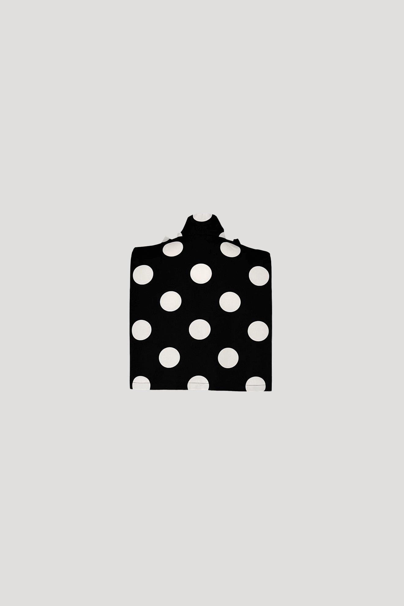 FUGU Top in White Dot on Black