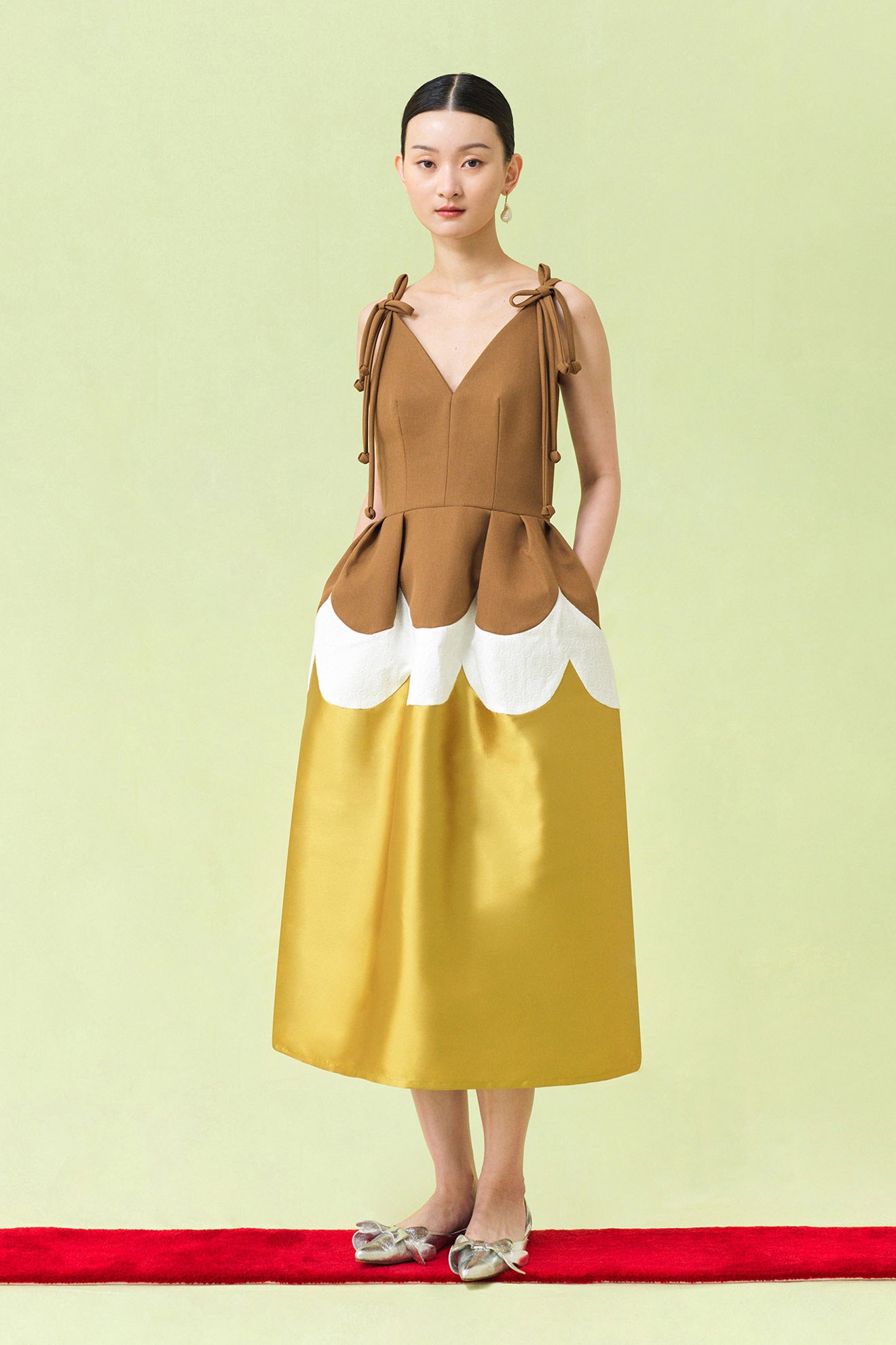 GINKGO Dress in Ochre Brown/Citrine Yellow