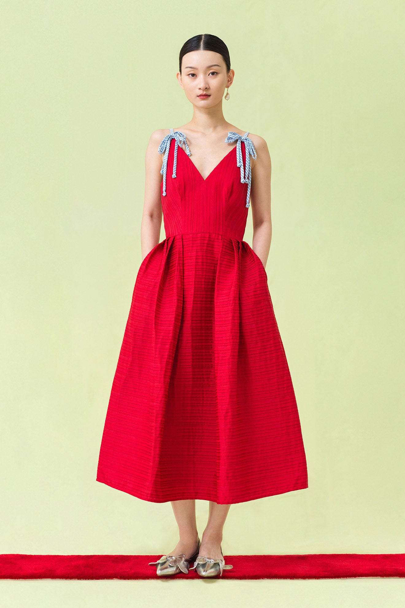 HIGANBANA Dress in Red