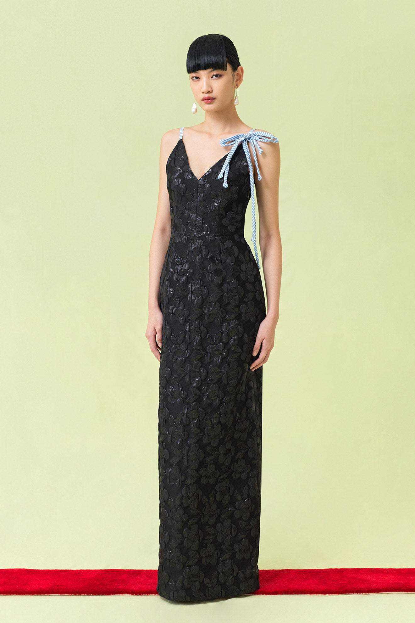 KINMOKUSEI Dress in Black