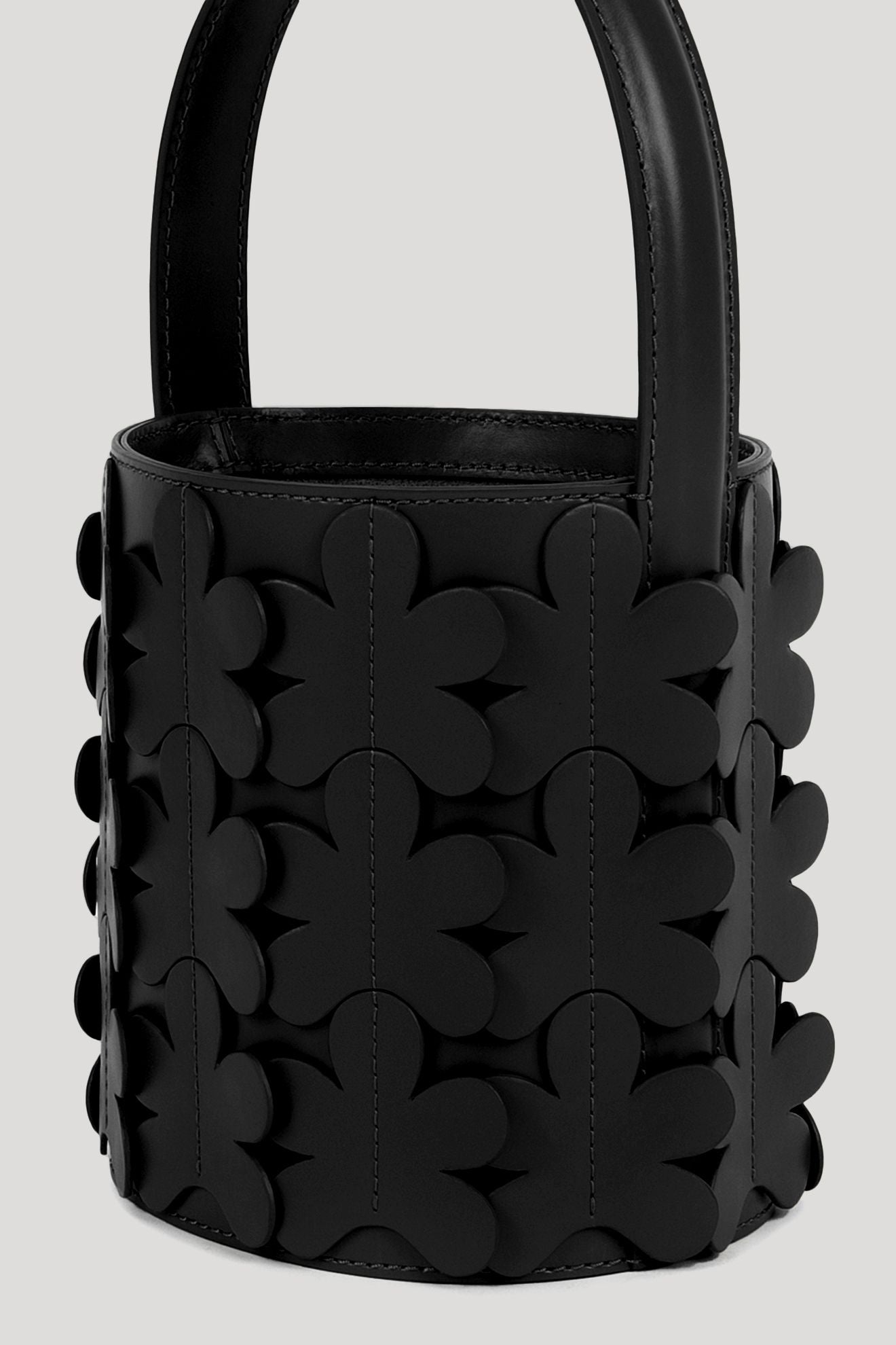 NUIT Bucket Bag in Black