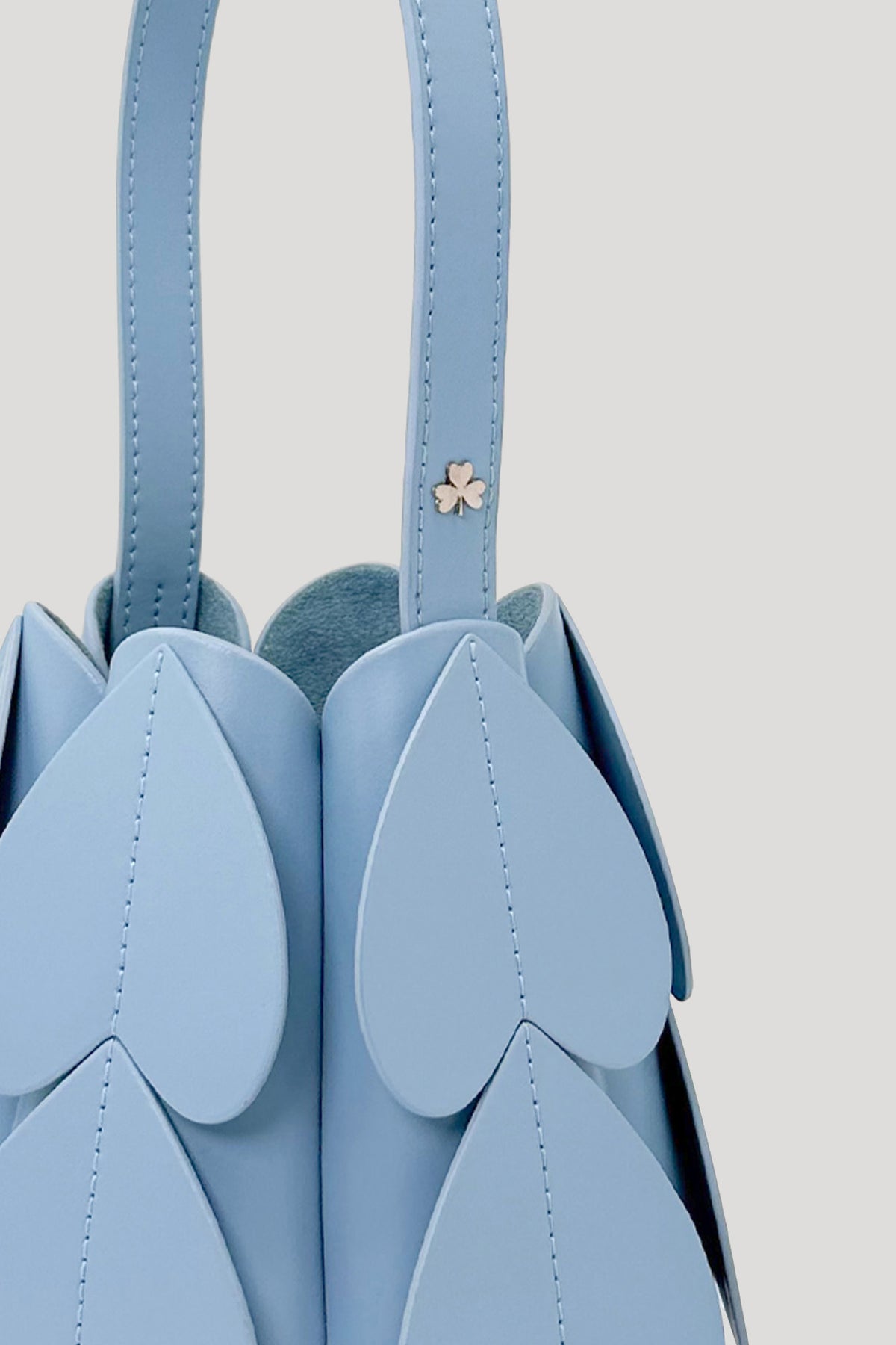LOCULE Petit Cone Bag in Glacier