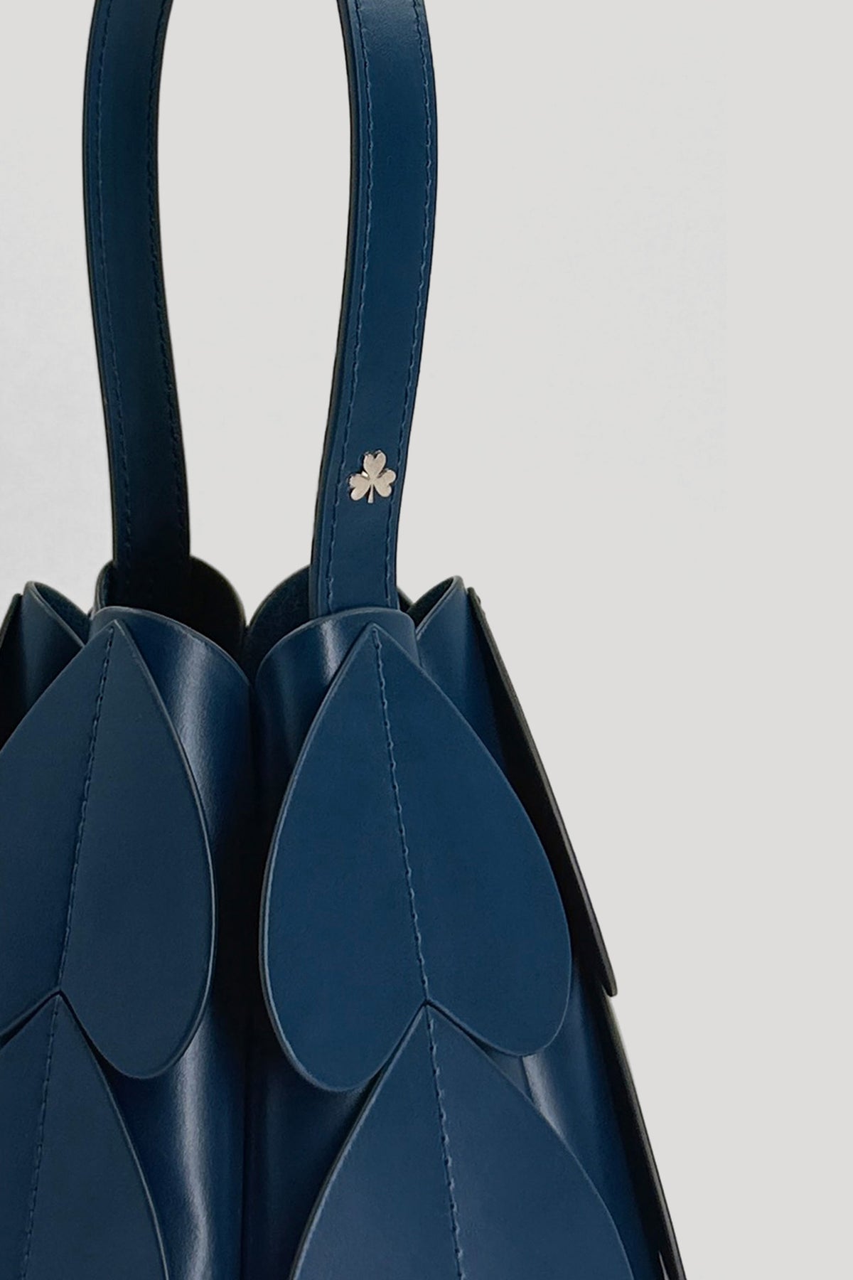 LOCULE Petit Cone Bag in Marine