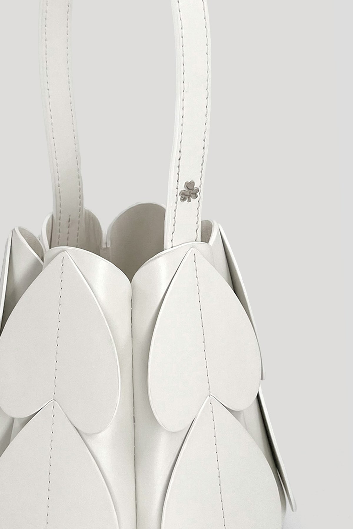 LOCULE Petit Cone Bag in White