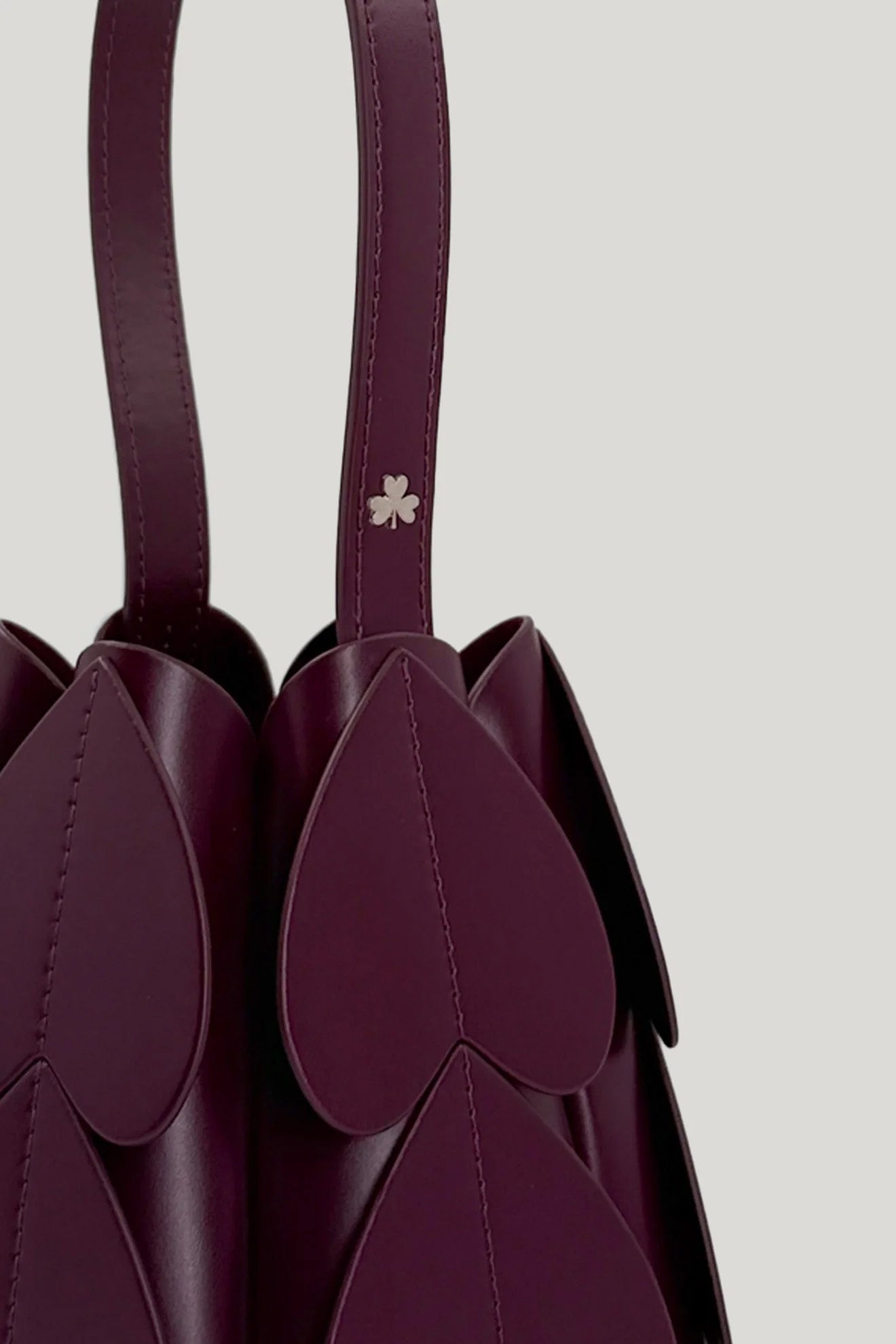 LOCULE Petit Cone Bag in Wine