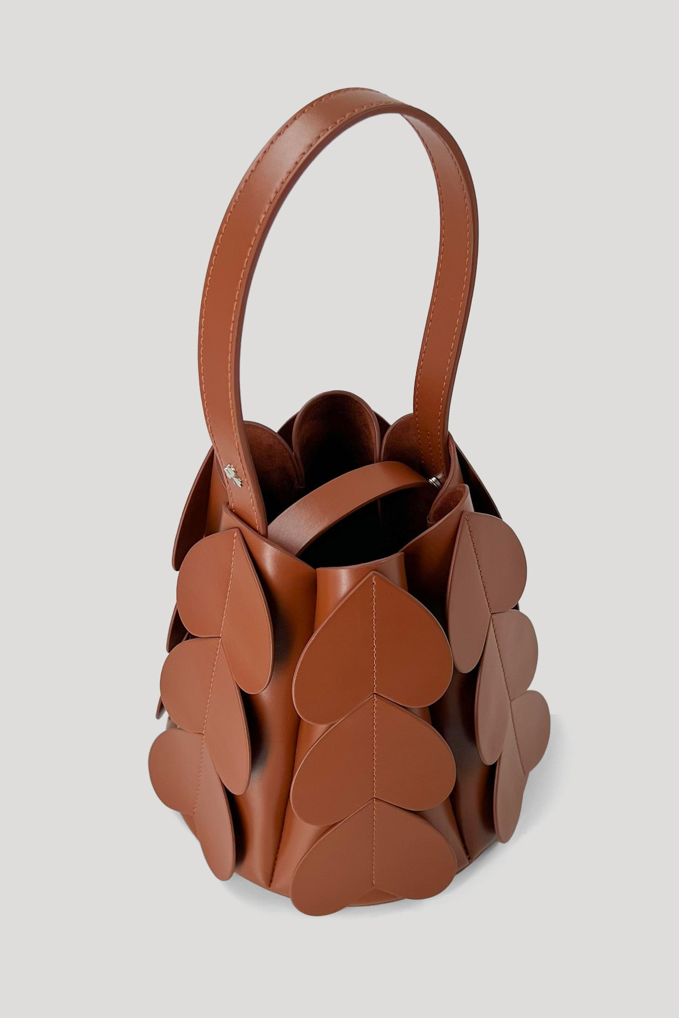 LOCULE Classic Cone Bag in Tan