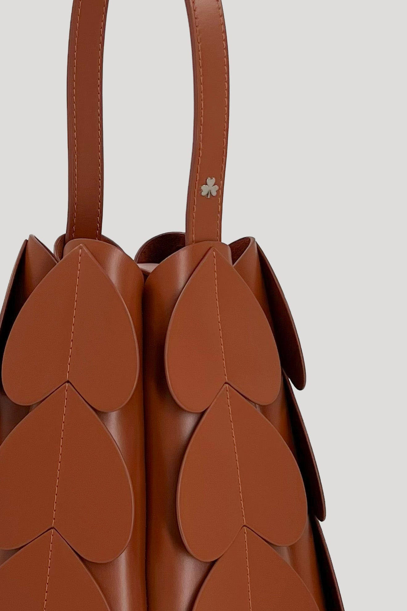 LOCULE Classic Cone Bag in Tan