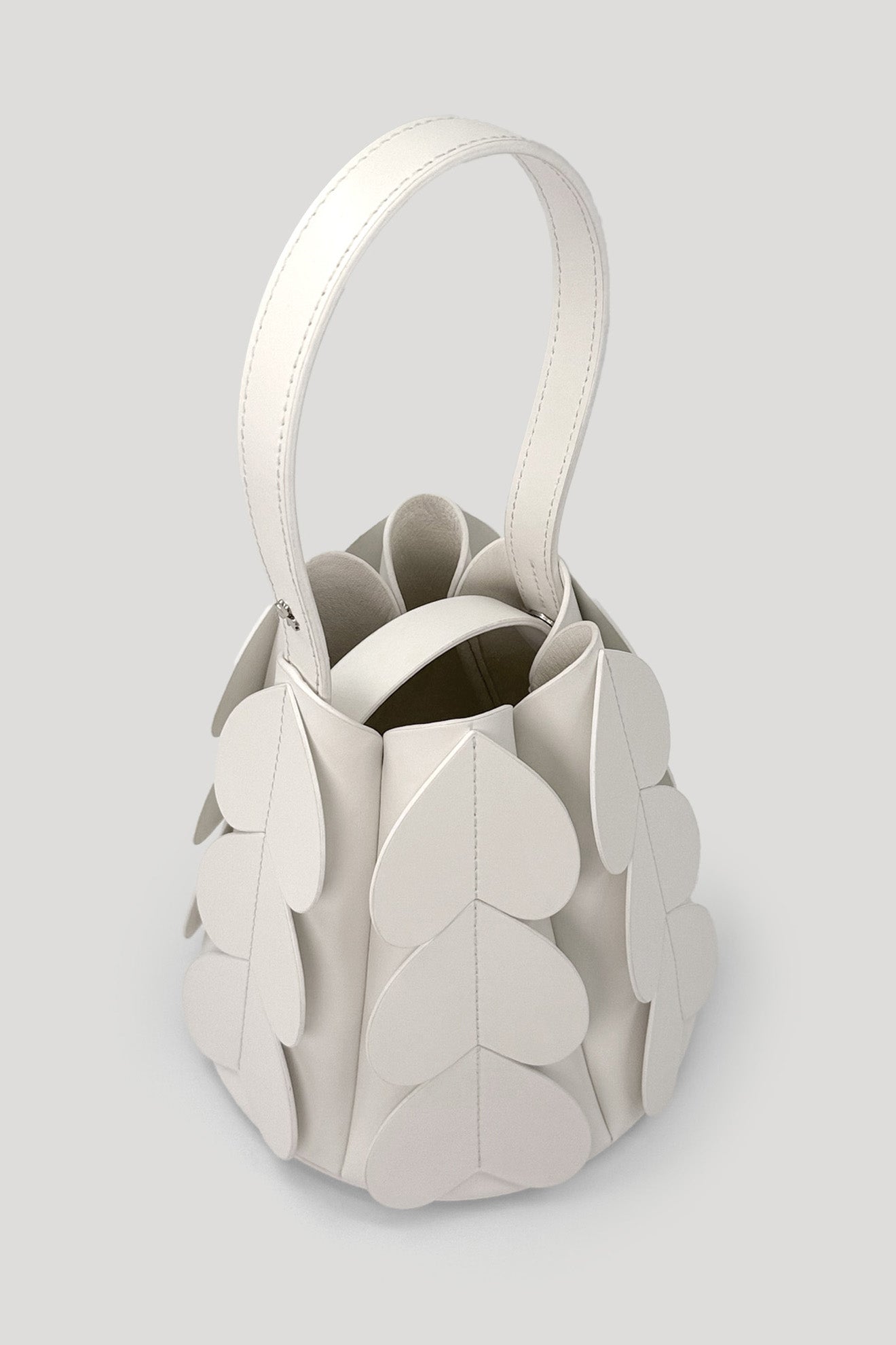 LOCULE Classic Cone Bag in White