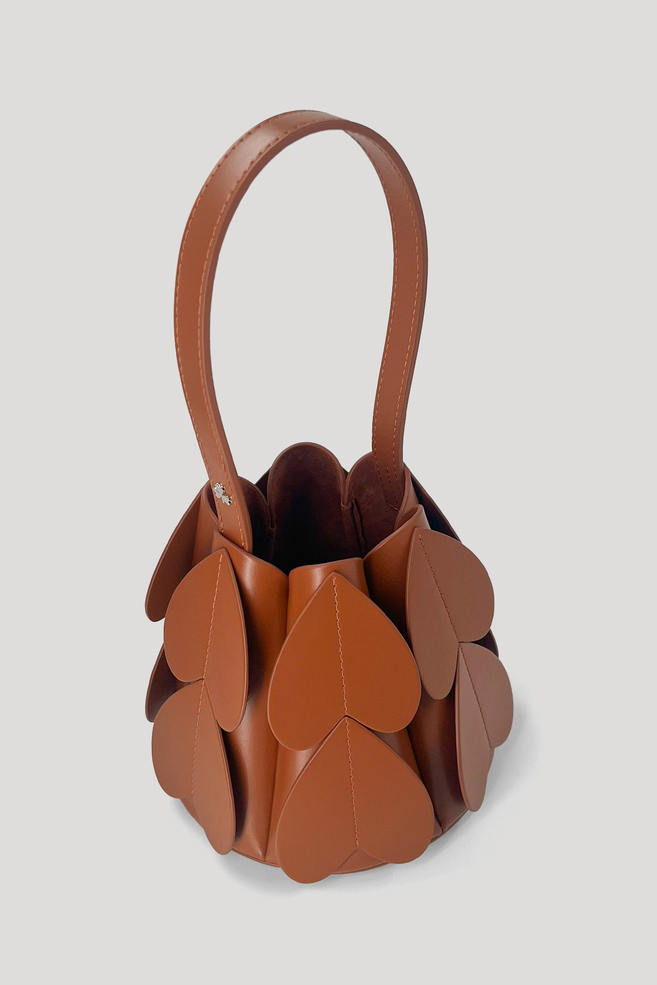 LOCULE Petit Cone Bag in Tan