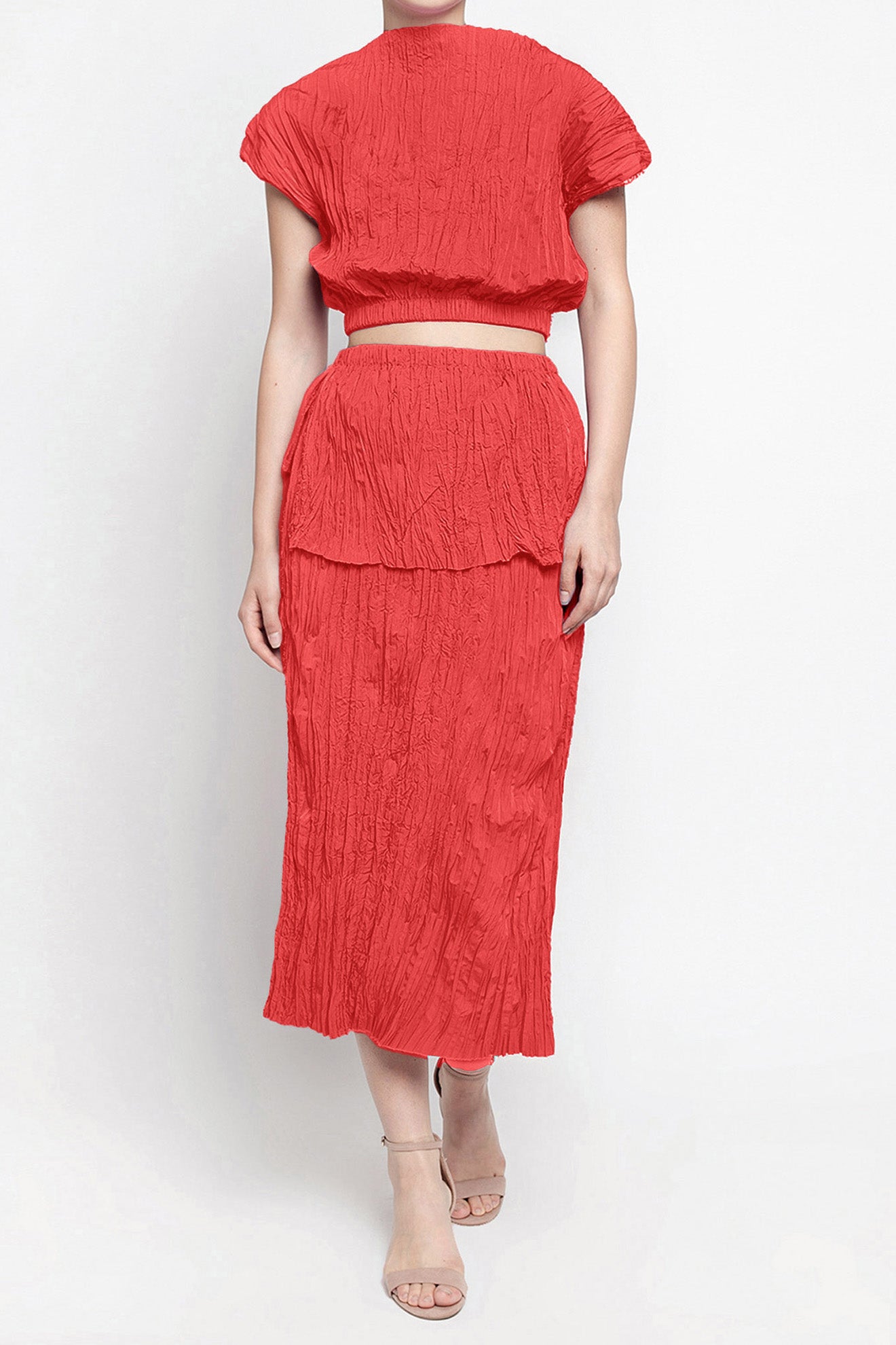MASS HERON Set in Cinnabar Red