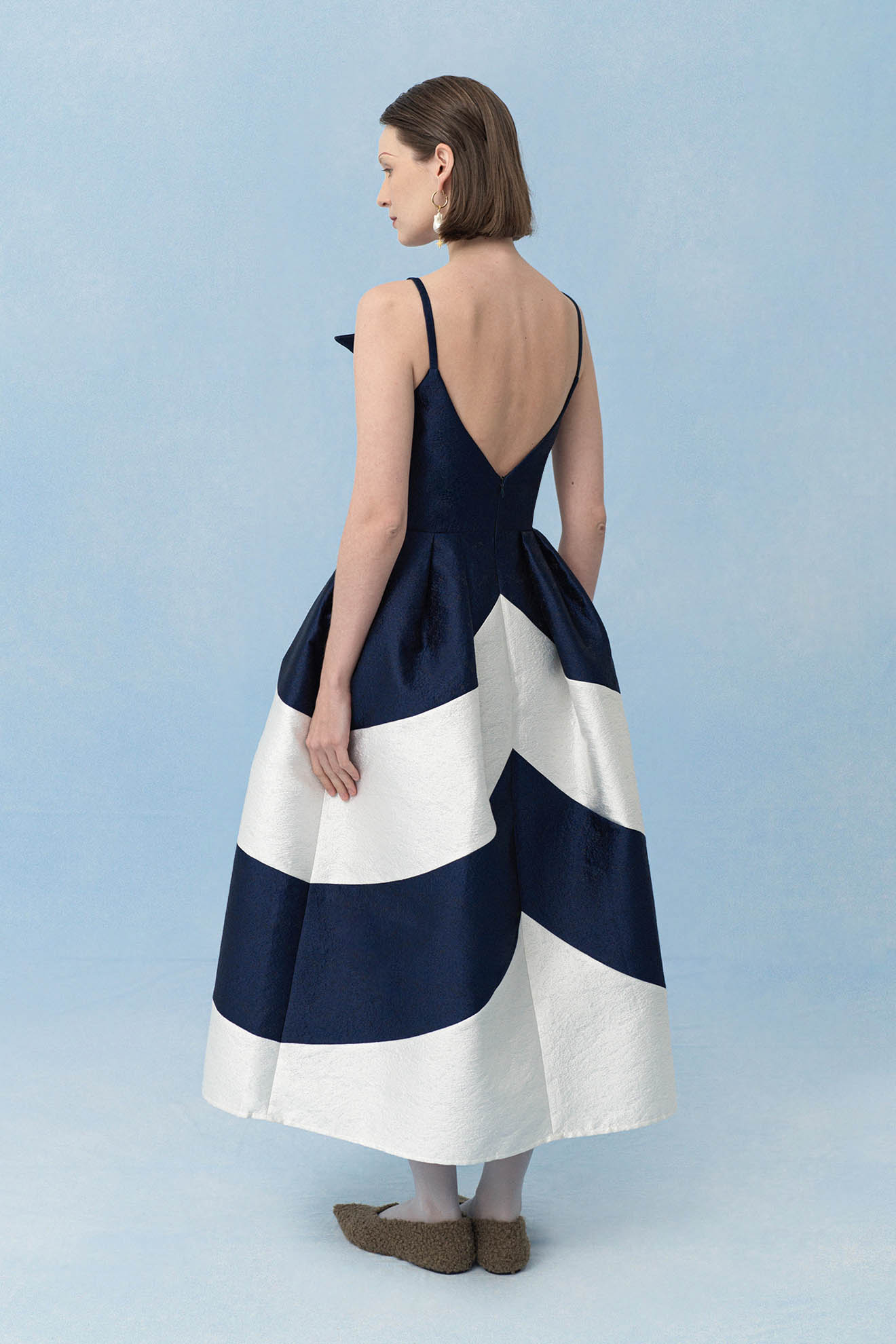MESONOTUM Dress in Dark Blue/White