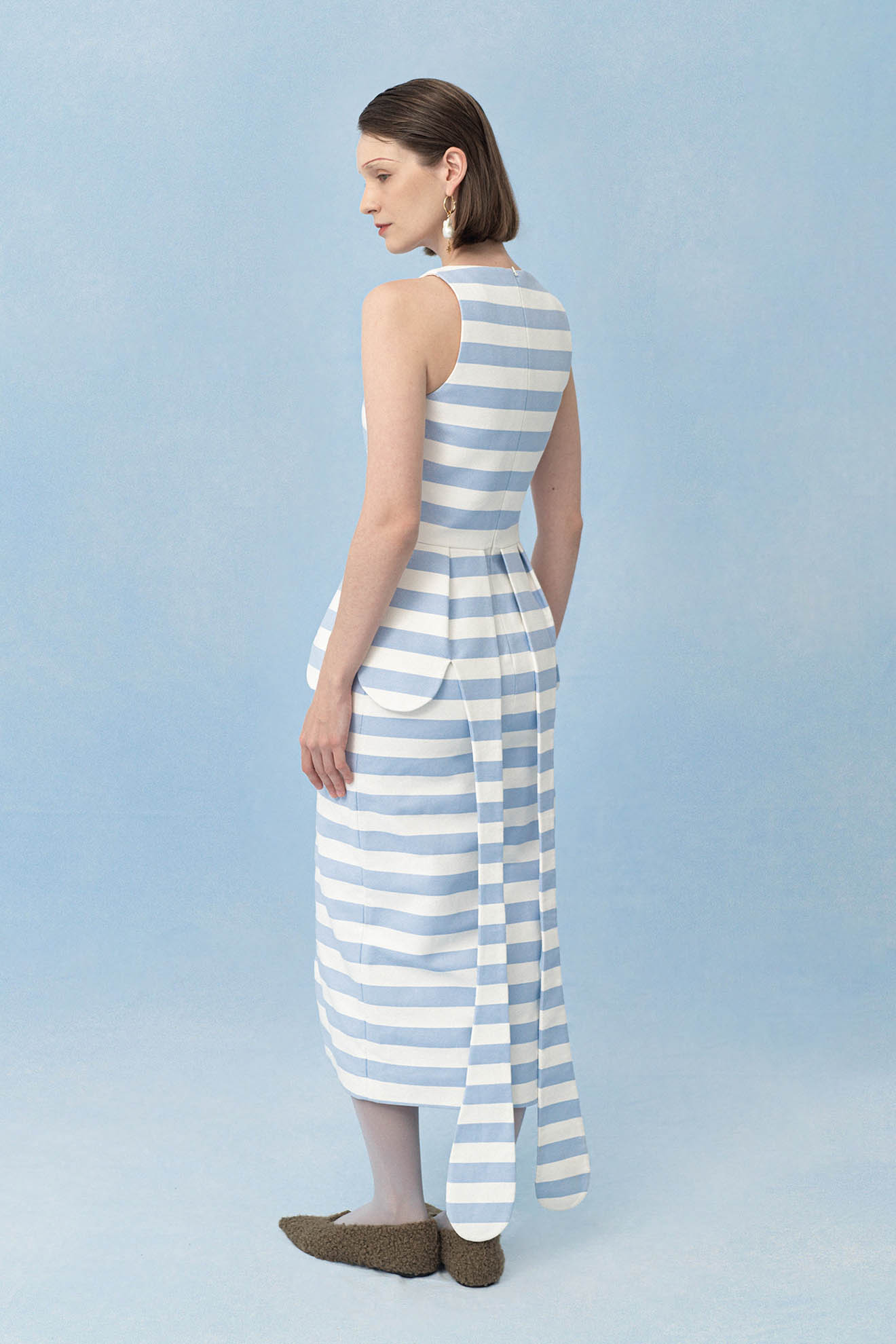 METANOTUM Dress in Ash Blue Stripes