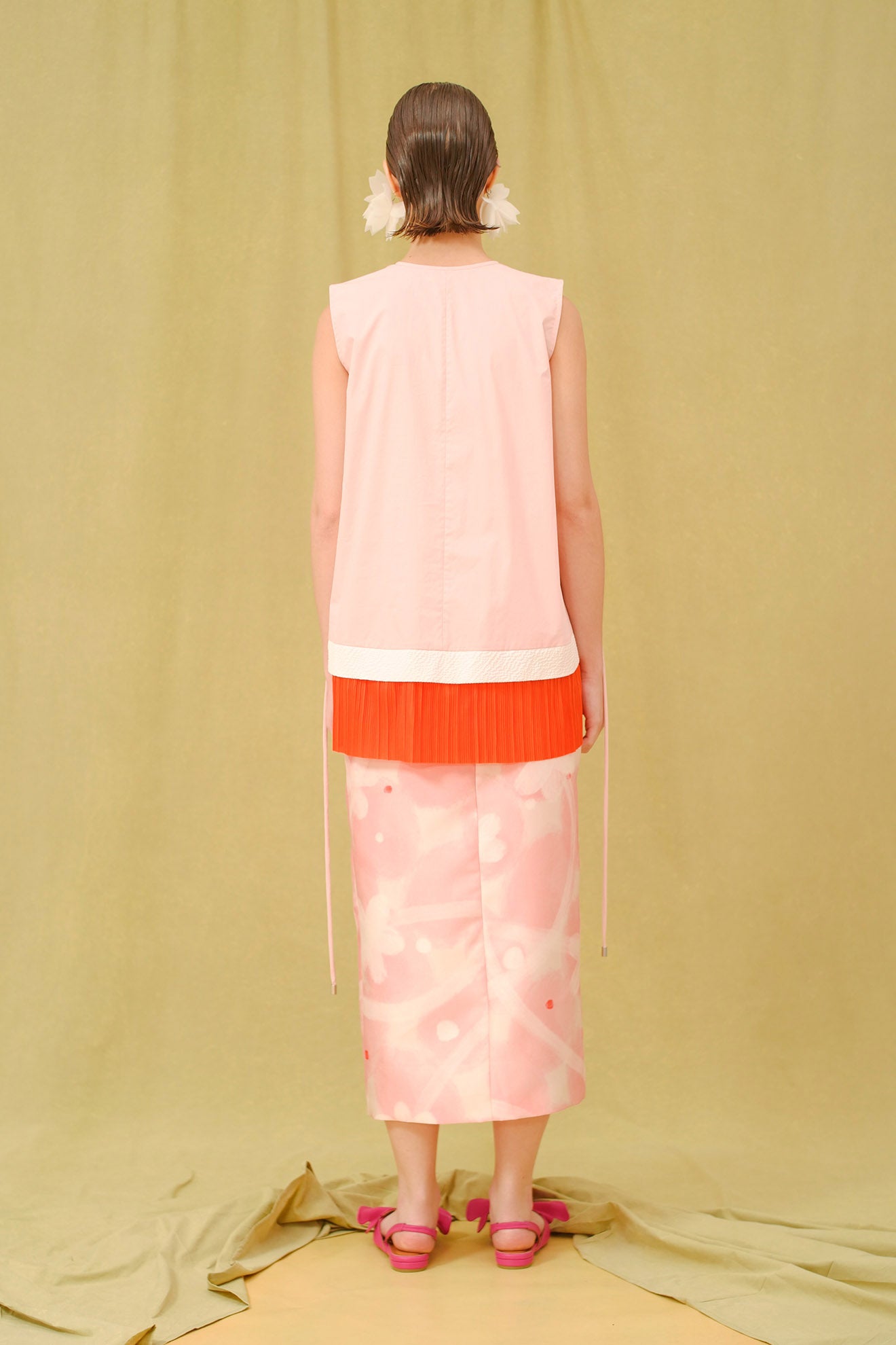 MIKOSHI Top in Coral Pink/Orange Pleats