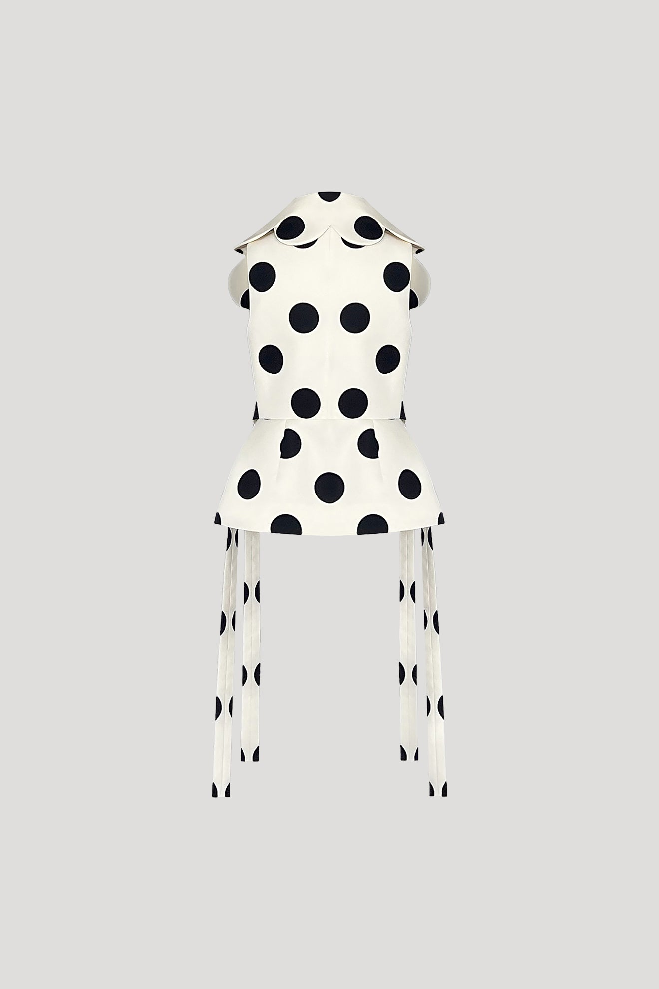 MUSHI Vest in Black Dot on White