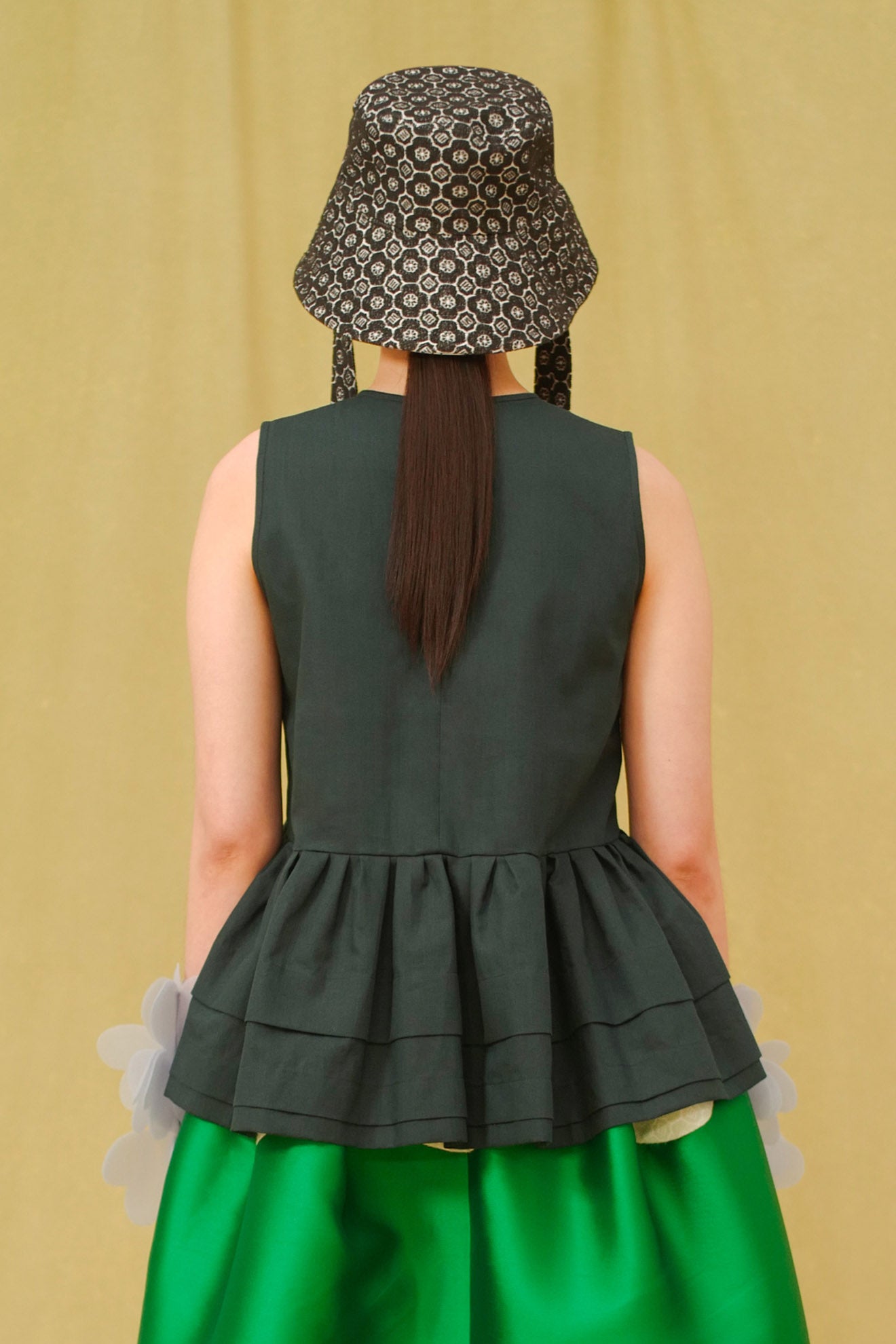 ONI Top in Bottle Green