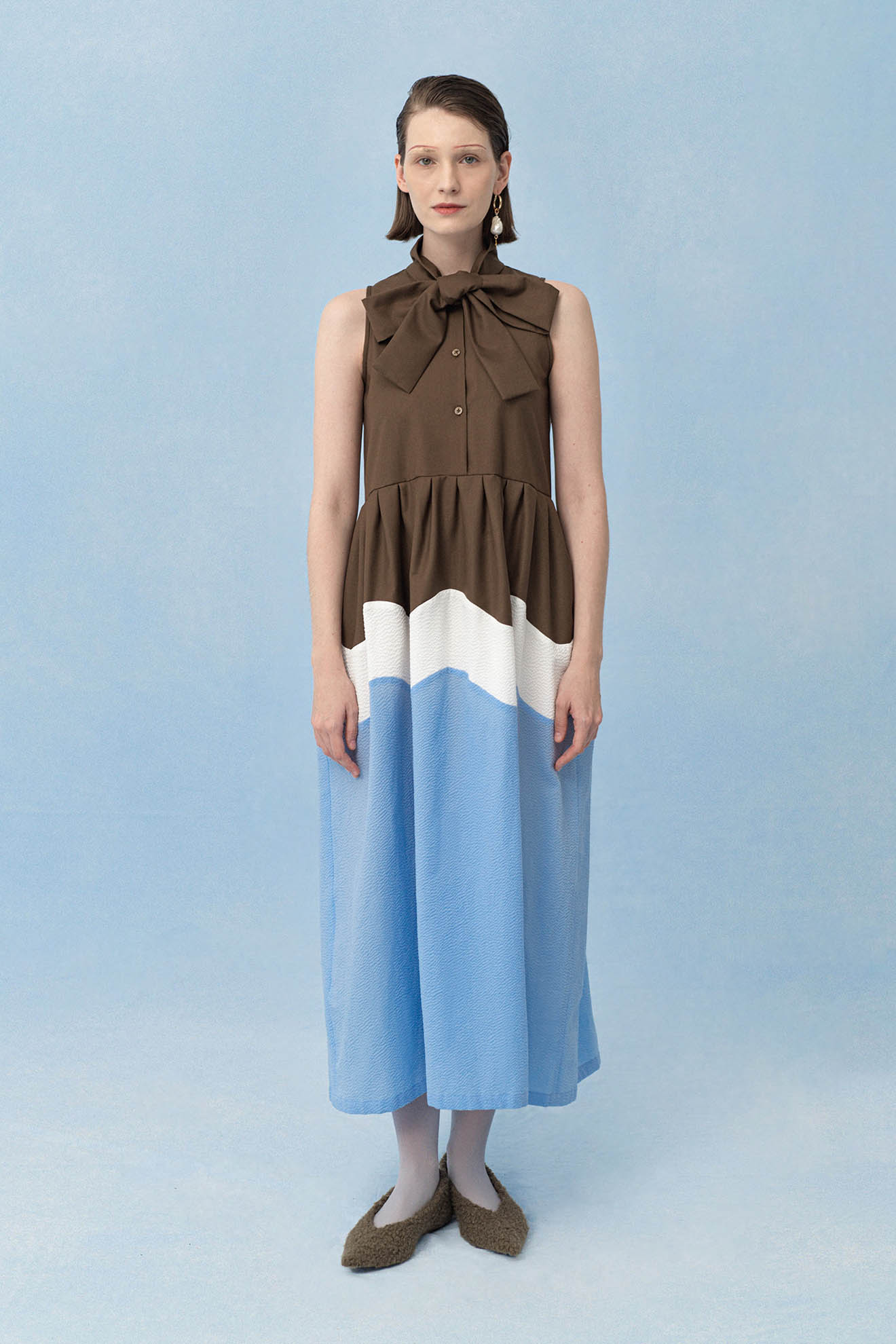 PARAPROCT Dress in Brown