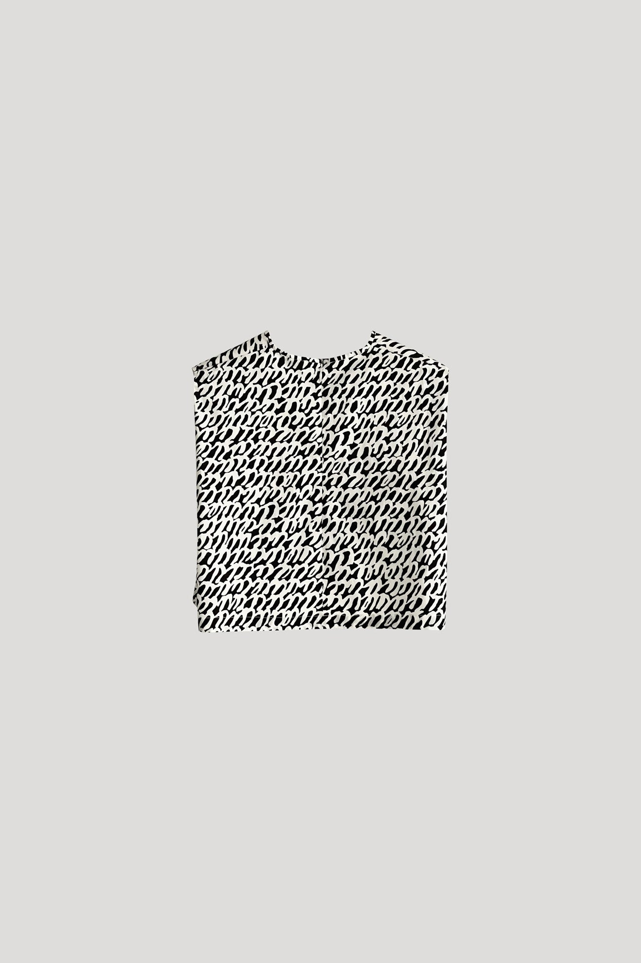 PERCH Top in Printed Black