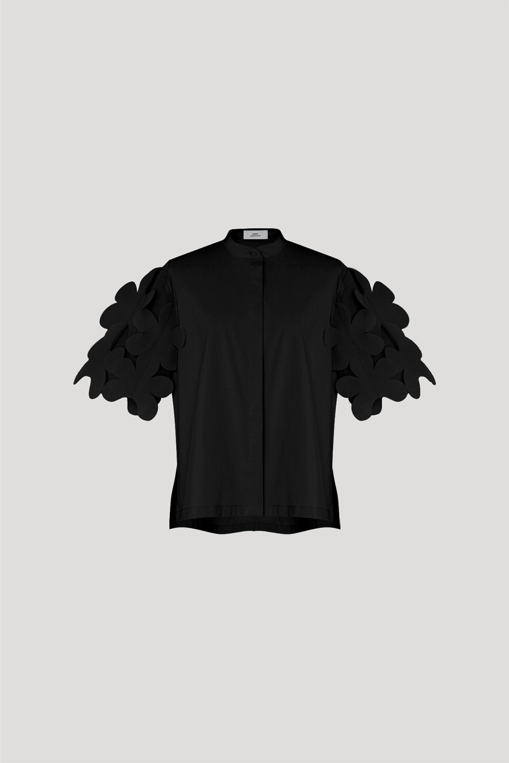 ROI Top in Black/Black