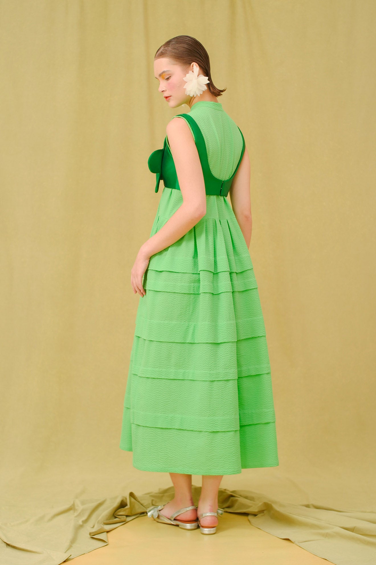 SANDO Dress in Fern Green