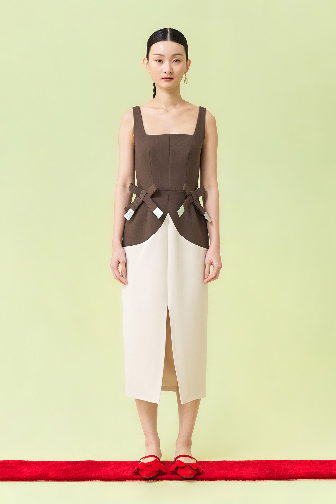 SHIKA Dress in Coffee Brown/Bone White