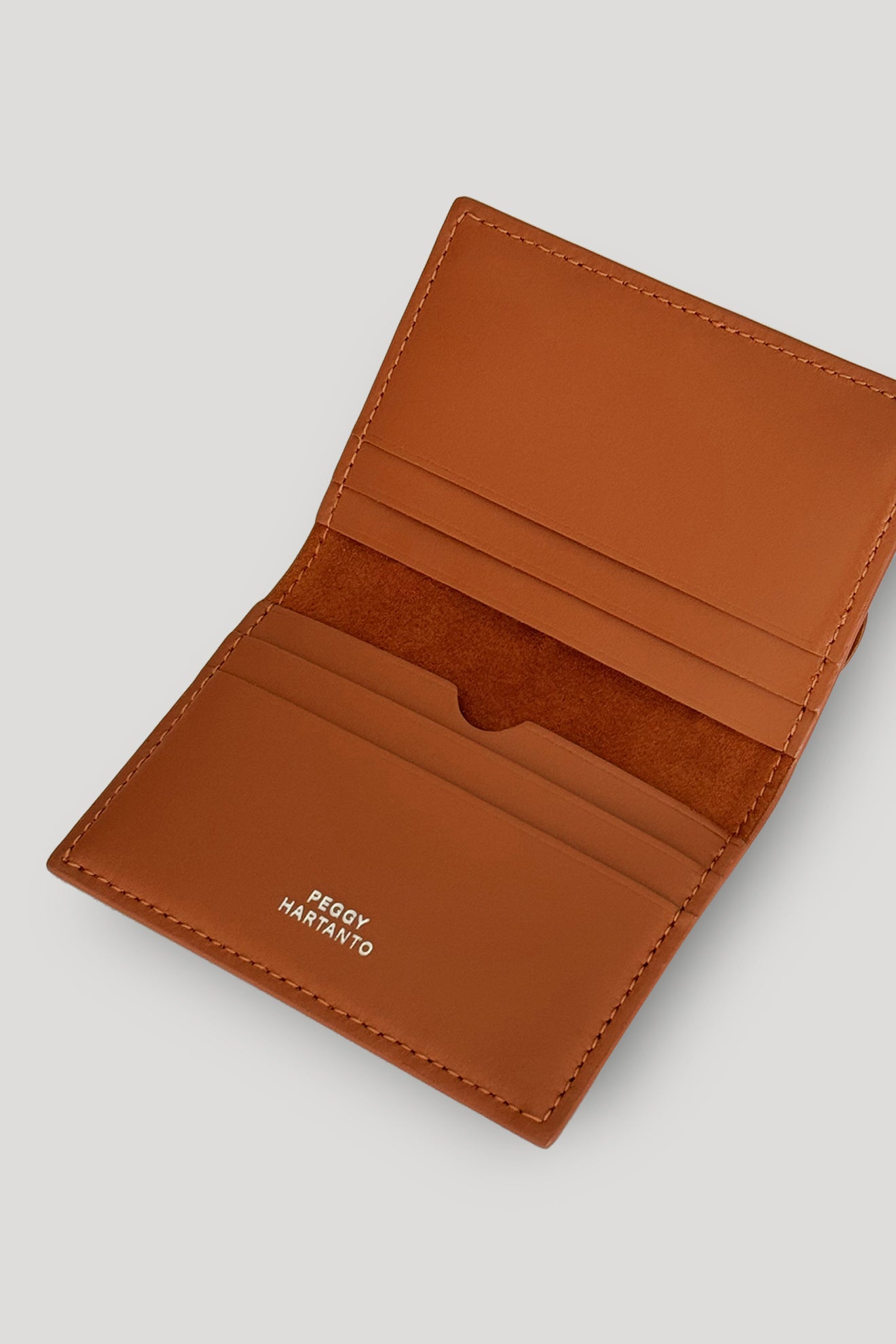 STOMA Card Holder in Tan/Cinnabar