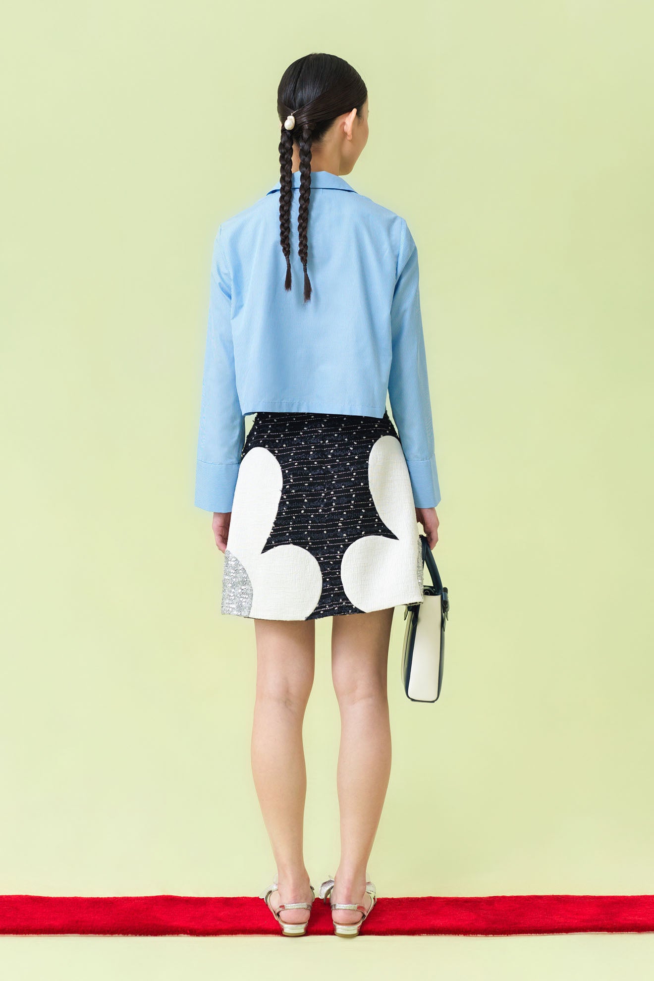SUISEN Skirt in Black Tweed