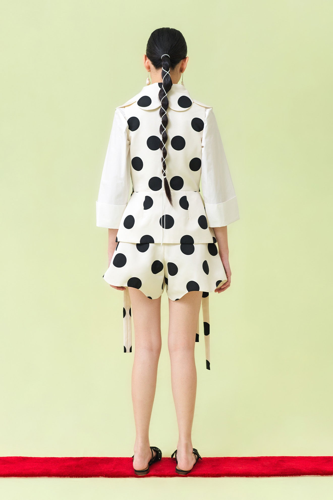 TOKI Short in Black Dot on White