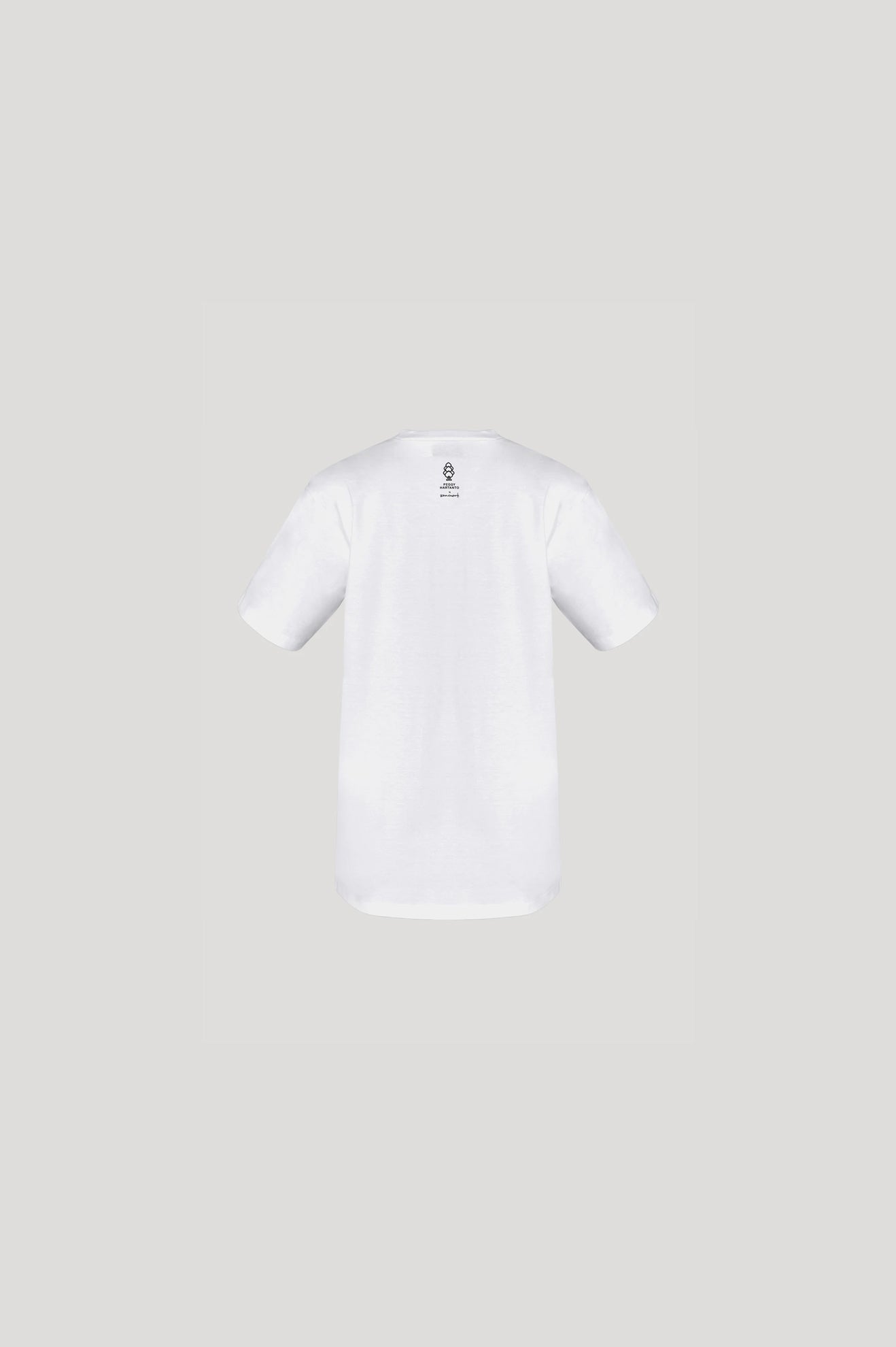 CHLORO Top in White