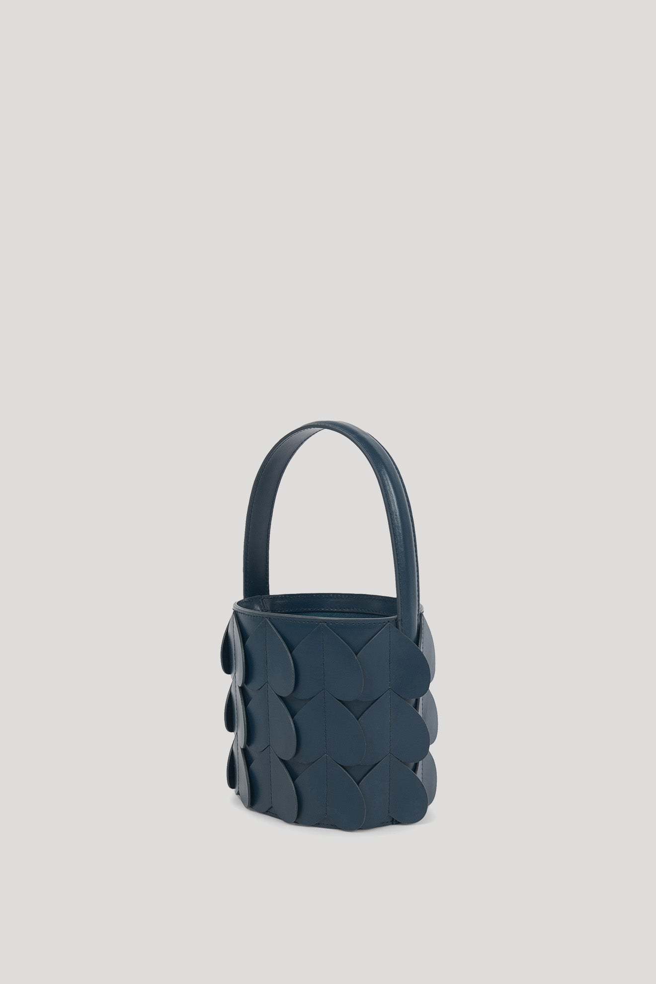 WHIRLPOOL Bucket Bag in Dark Teal